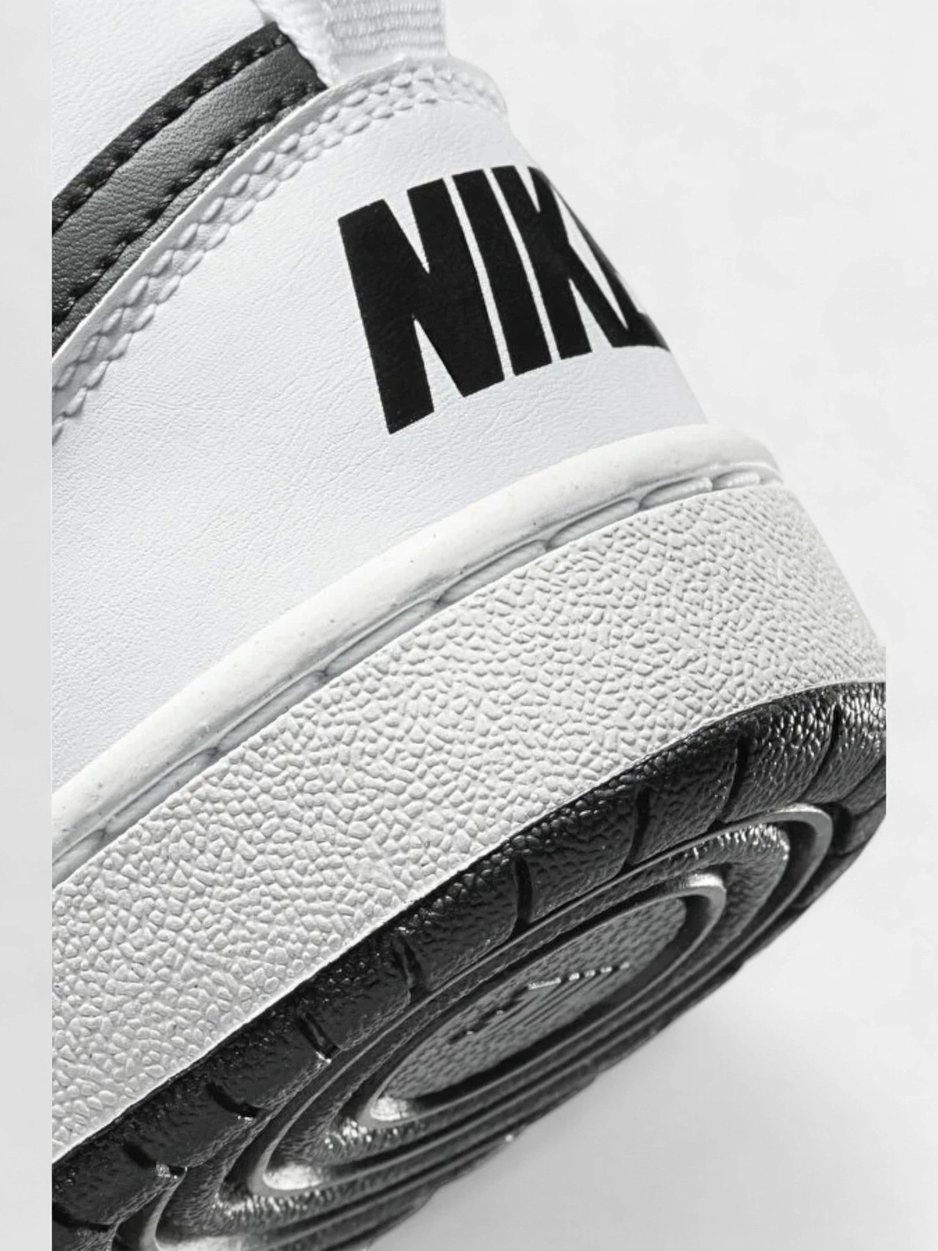 Кроссовки NIKE COURT BOROUGH LOW RECRAFT модель DV5456-104 Кроссовки NIKE COURT BOROUGH LOW RECRAFT модель DV5456-104 Фото