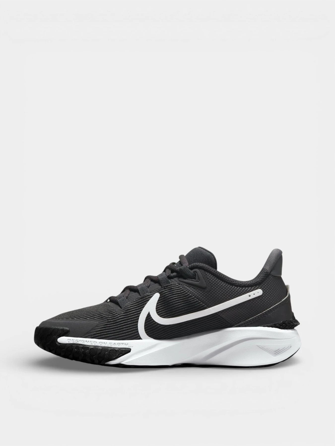 Кроссовки NIKE NIKE STAR RUNNER 4 NN (GS) модель 101792830 Кроссовки NIKE NIKE STAR RUNNER 4 NN (GS) модель 101792830 Фото