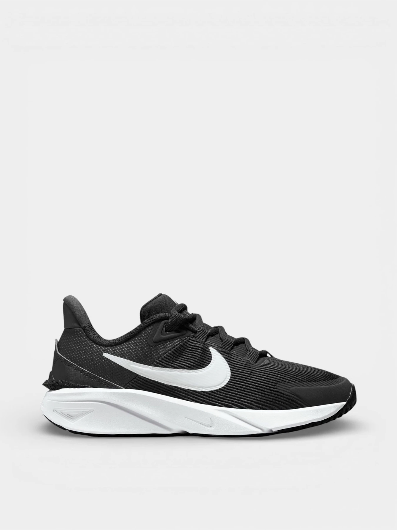 Кроссовки NIKE NIKE STAR RUNNER 4 NN (GS) модель 101792830 Кроссовки NIKE NIKE STAR RUNNER 4 NN (GS) модель 101792830 Фото