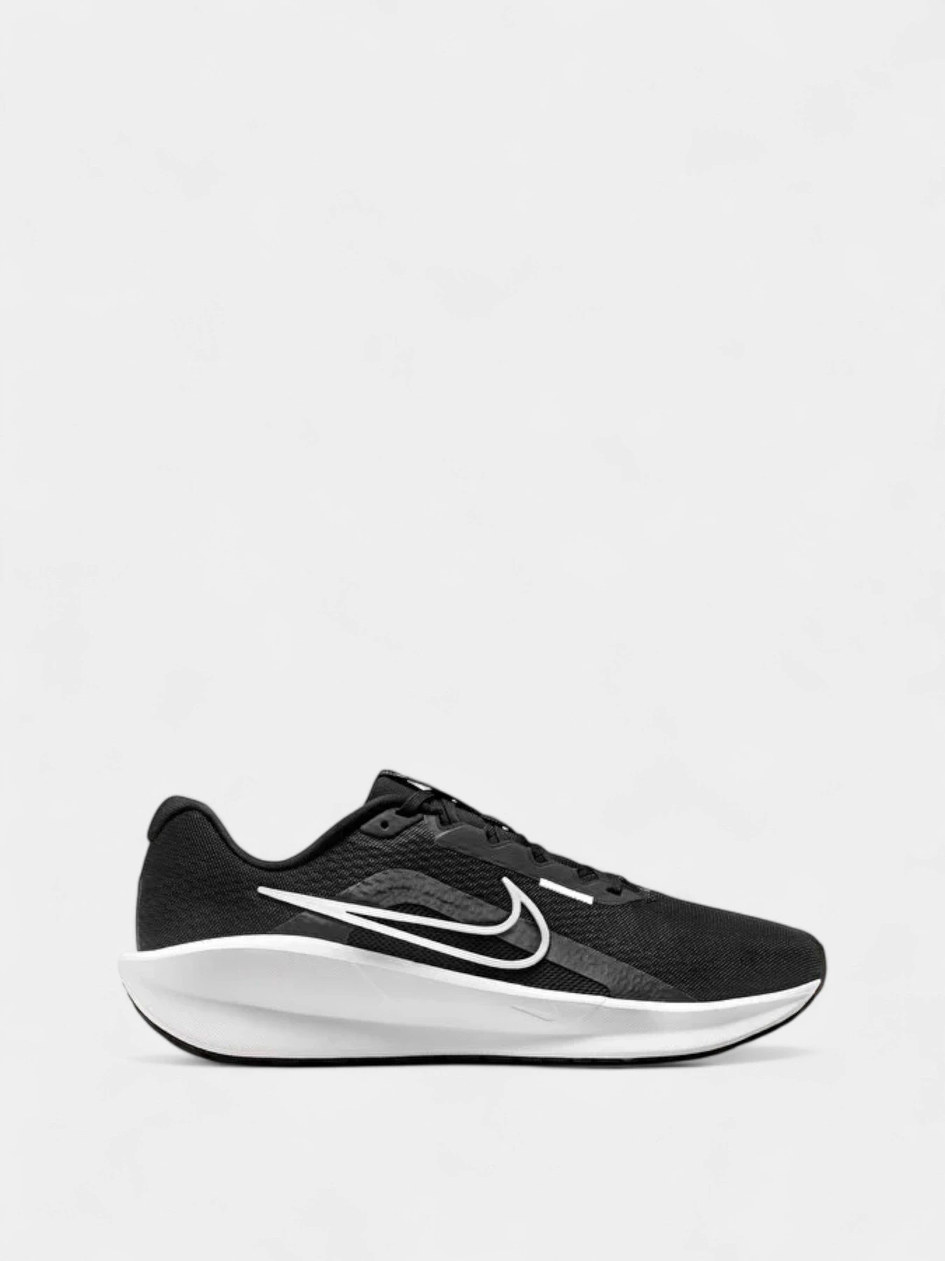 Кроссовки NIKE NIKE DOWNSHIFTER 13 модель FD6454-001 Кроссовки NIKE NIKE DOWNSHIFTER 13 модель FD6454-001 Фото