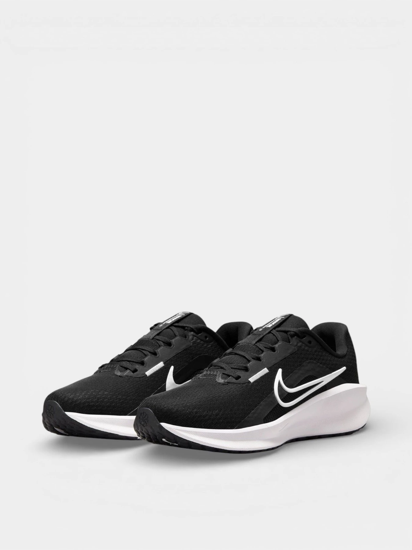 Кроссовки NIKE W NIKE DOWNSHIFTER 13 модель 101903283 Кроссовки NIKE W NIKE DOWNSHIFTER 13 модель 101903283 Фото