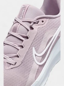 Кроссовки NIKE W NIKE DOWNSHIFTER 13 модель FD6476-007 Фото