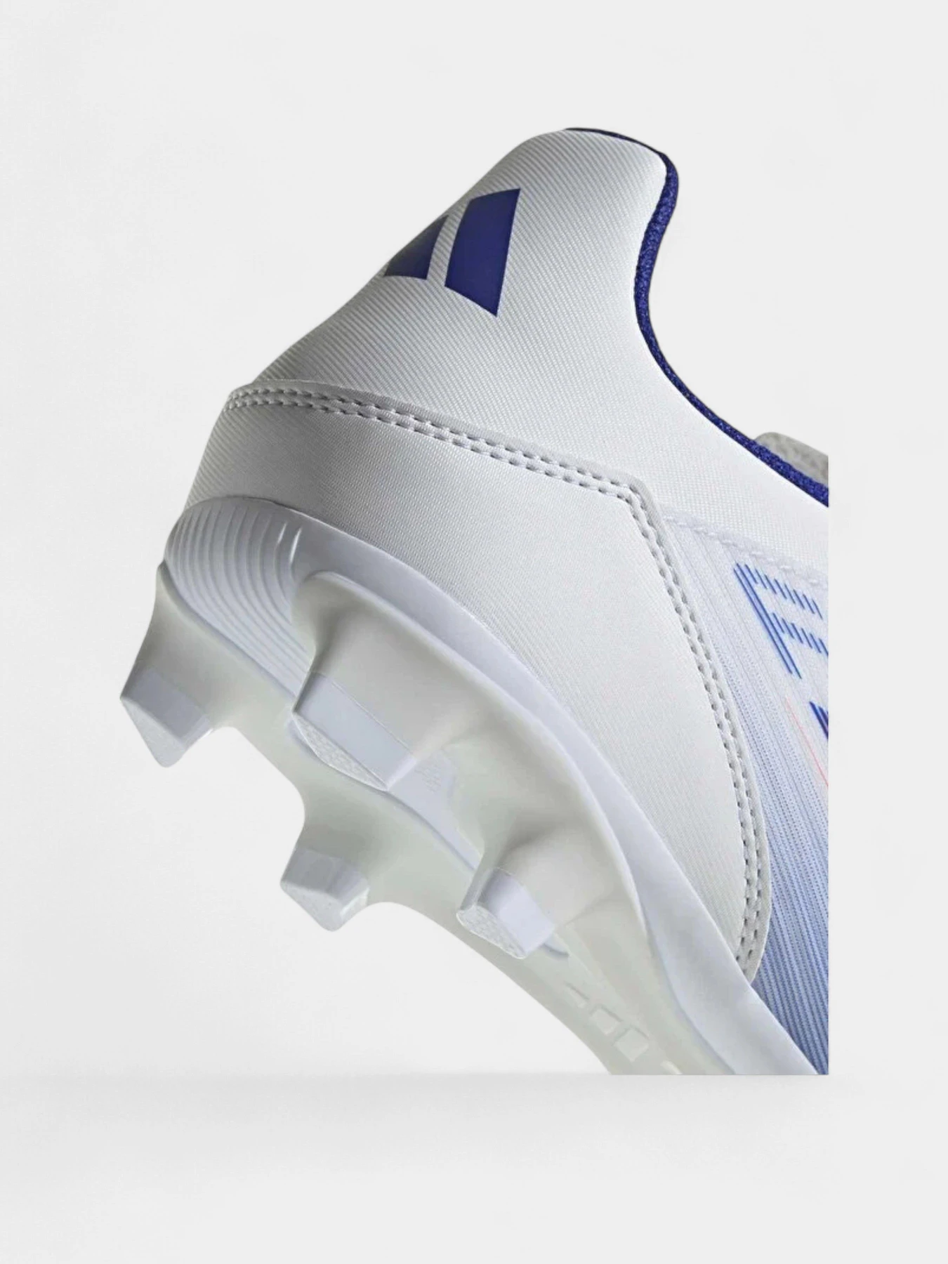 Кроссовки Adidas F50 CLUB FxG модель IE0611 Кроссовки Adidas F50 CLUB FxG модель IE0611 Фото