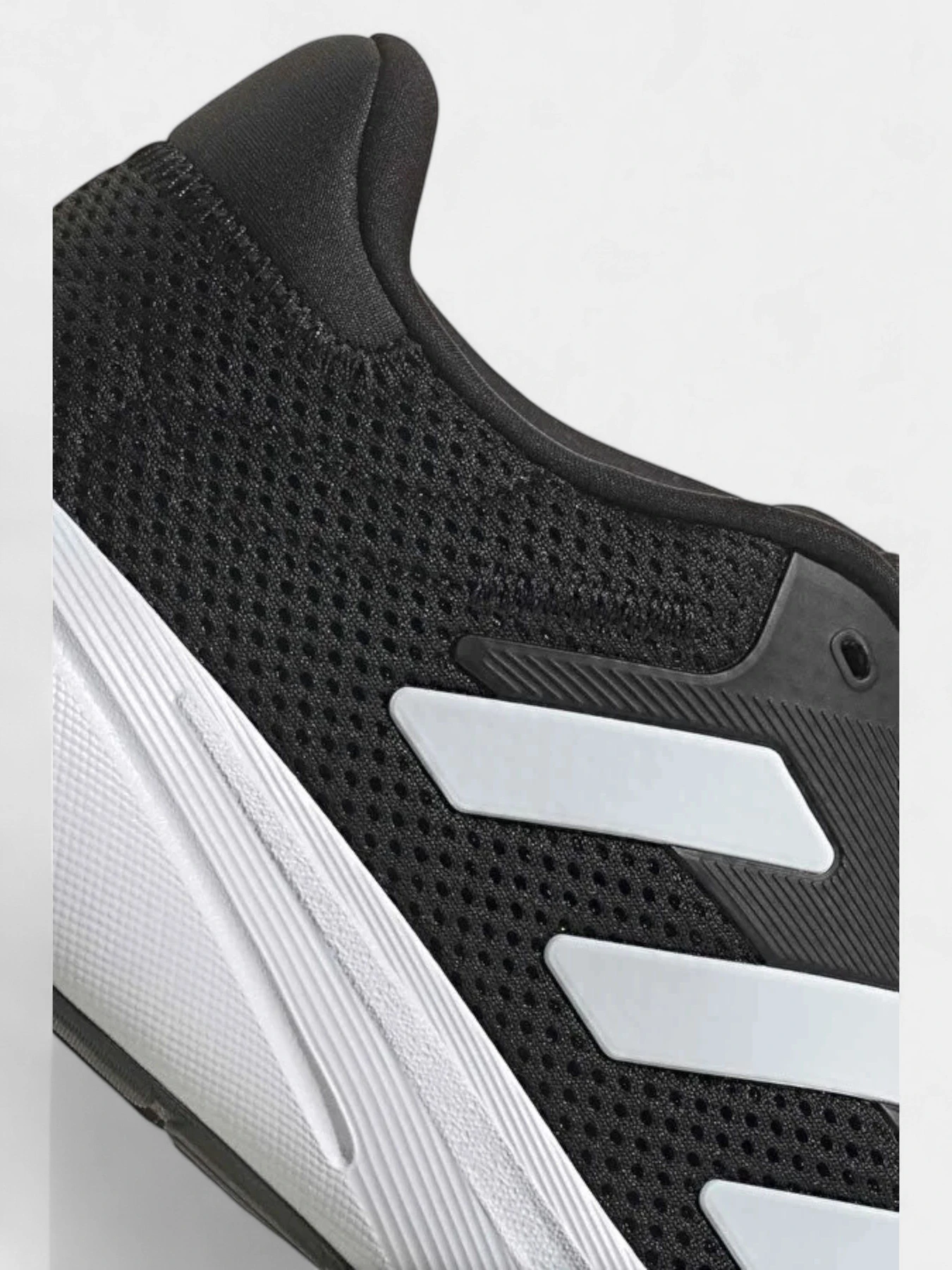 Кроссовки Adidas RESPONSE RUNNER U модель IH6100 Кроссовки Adidas RESPONSE RUNNER U модель IH6100 Фото