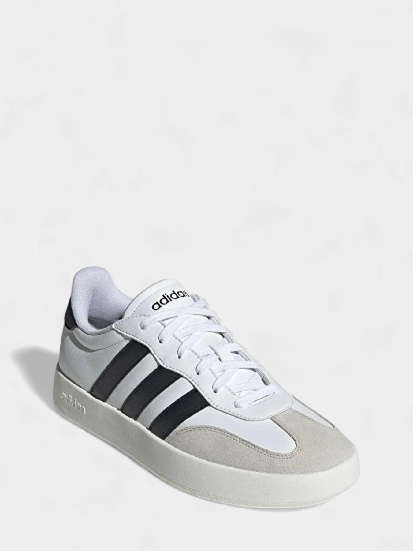 Кроссовки Adidas BARREDA модель JI2306 Кроссовки Adidas BARREDA модель JI2306 Фото