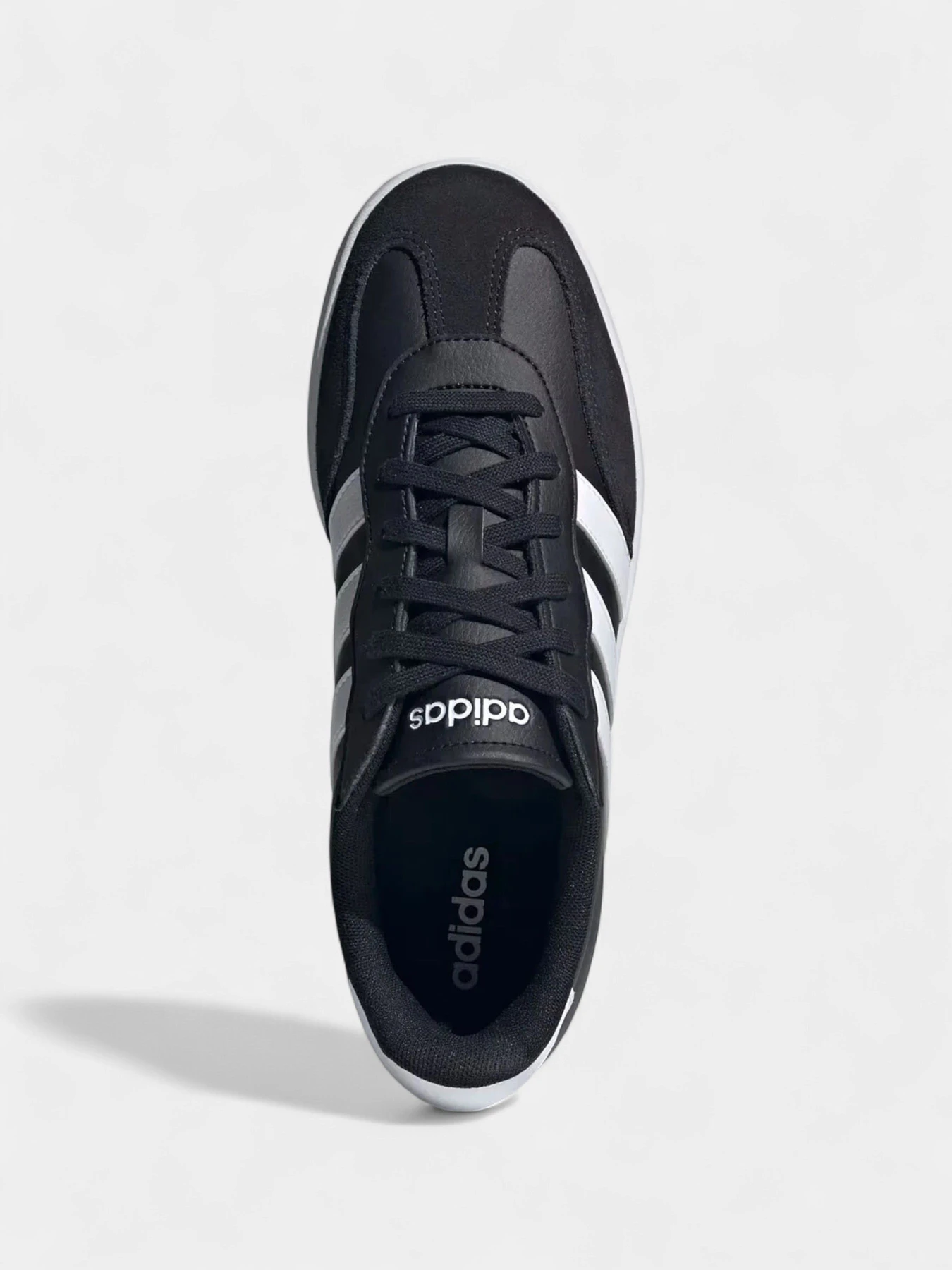 Кроссовки Adidas BARREDA модель JI2307 Кроссовки Adidas BARREDA модель JI2307 Фото