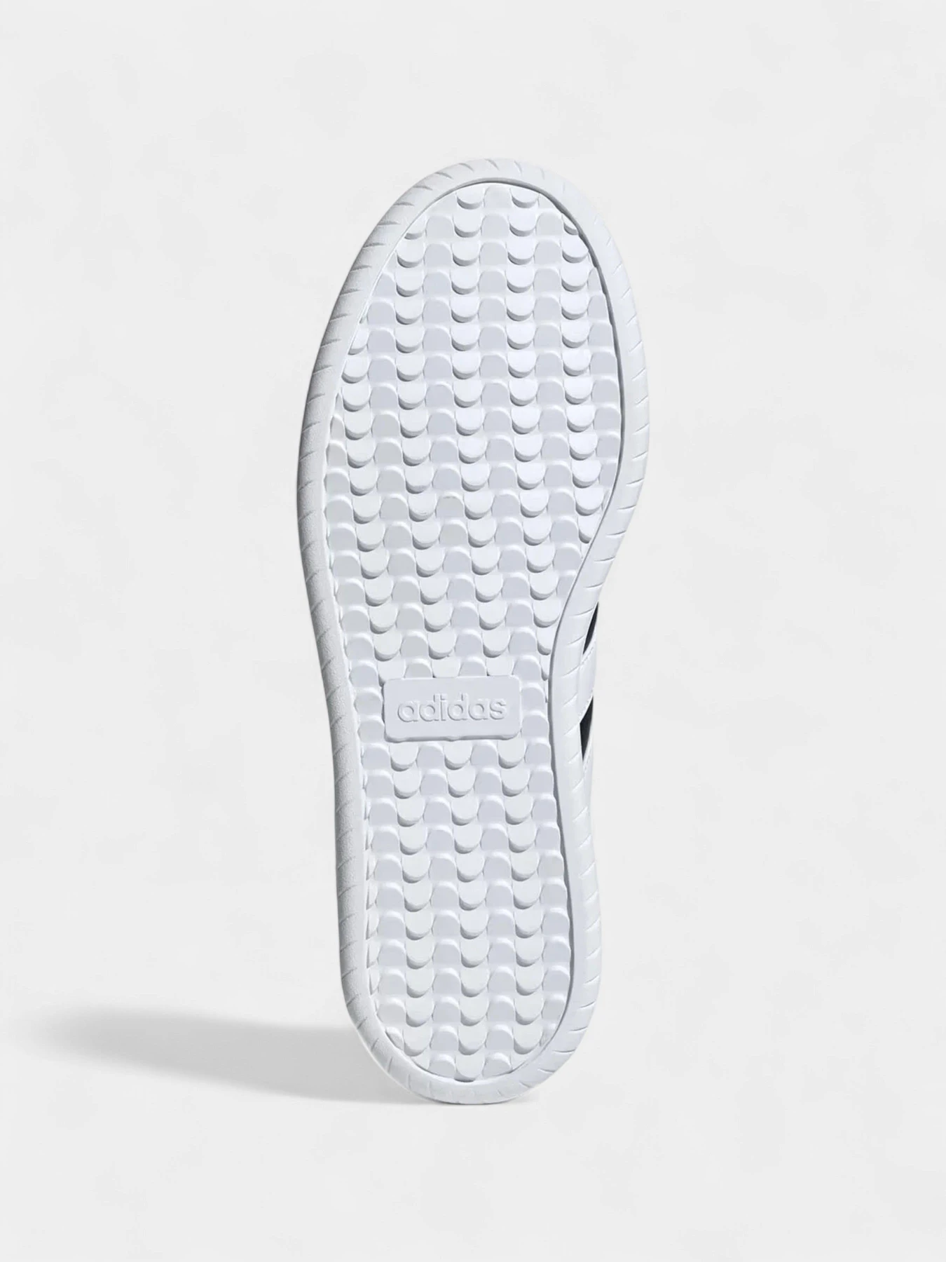 Кроссовки Adidas BARREDA модель JI2307 Кроссовки Adidas BARREDA модель JI2307 Фото