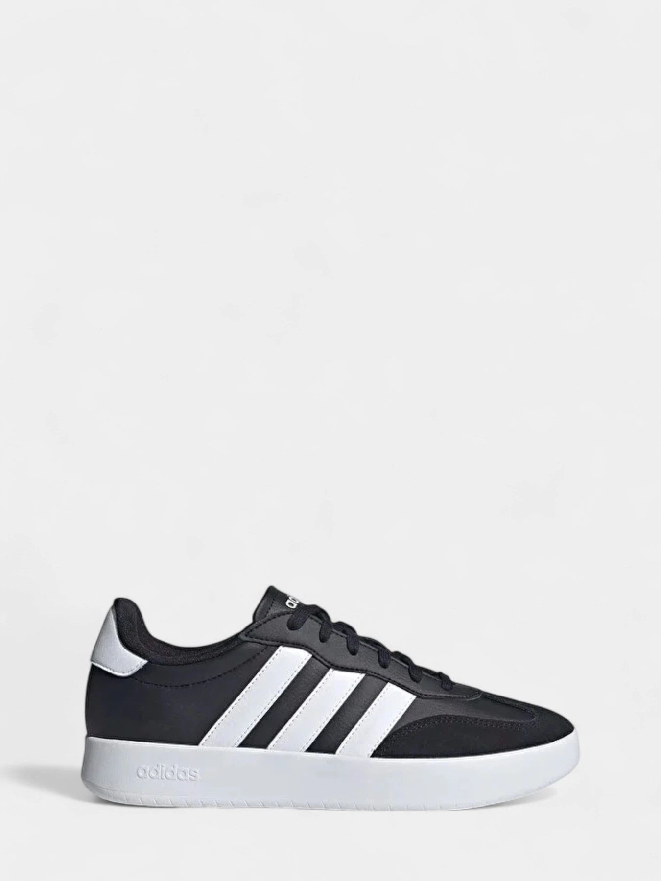 Кроссовки Adidas BARREDA модель JI2307 Кроссовки Adidas BARREDA модель JI2307 Фото