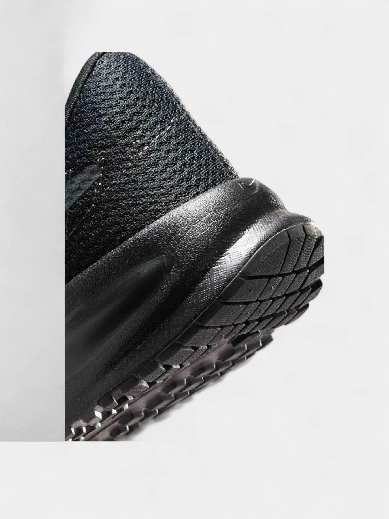 Кроссовки NIKE W NIKE RUN DEFY модель HM9593-003 Кроссовки NIKE W NIKE RUN DEFY модель HM9593-003 Фото