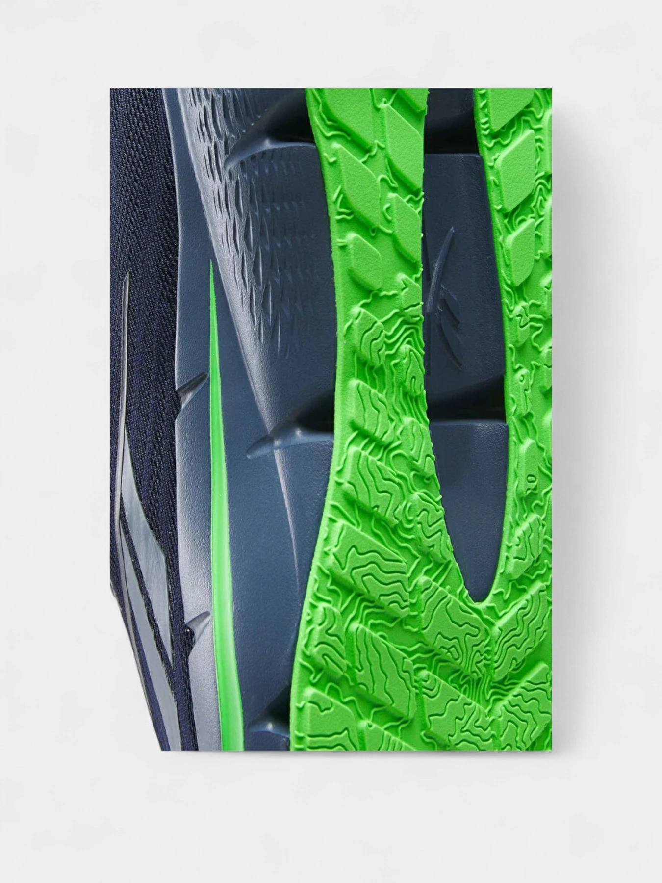 Кроссовки Reebok ZIGNITION модель 102010925 Кроссовки Reebok ZIGNITION модель 102010925 Фото