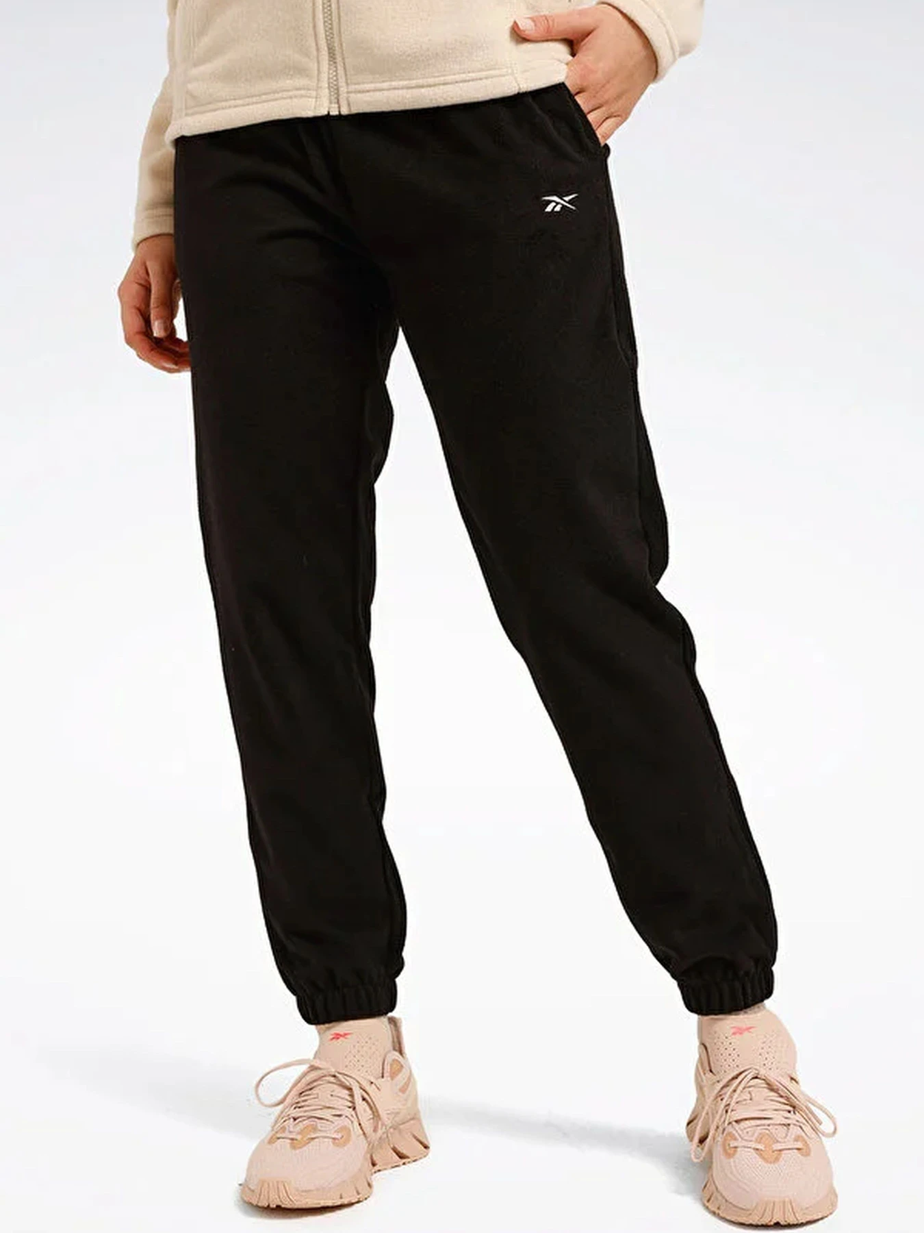 Брюки Reebok ID REEBOK-F PANT-F модель 101972103 Брюки Reebok ID REEBOK-F PANT-F модель 101972103 Фото
