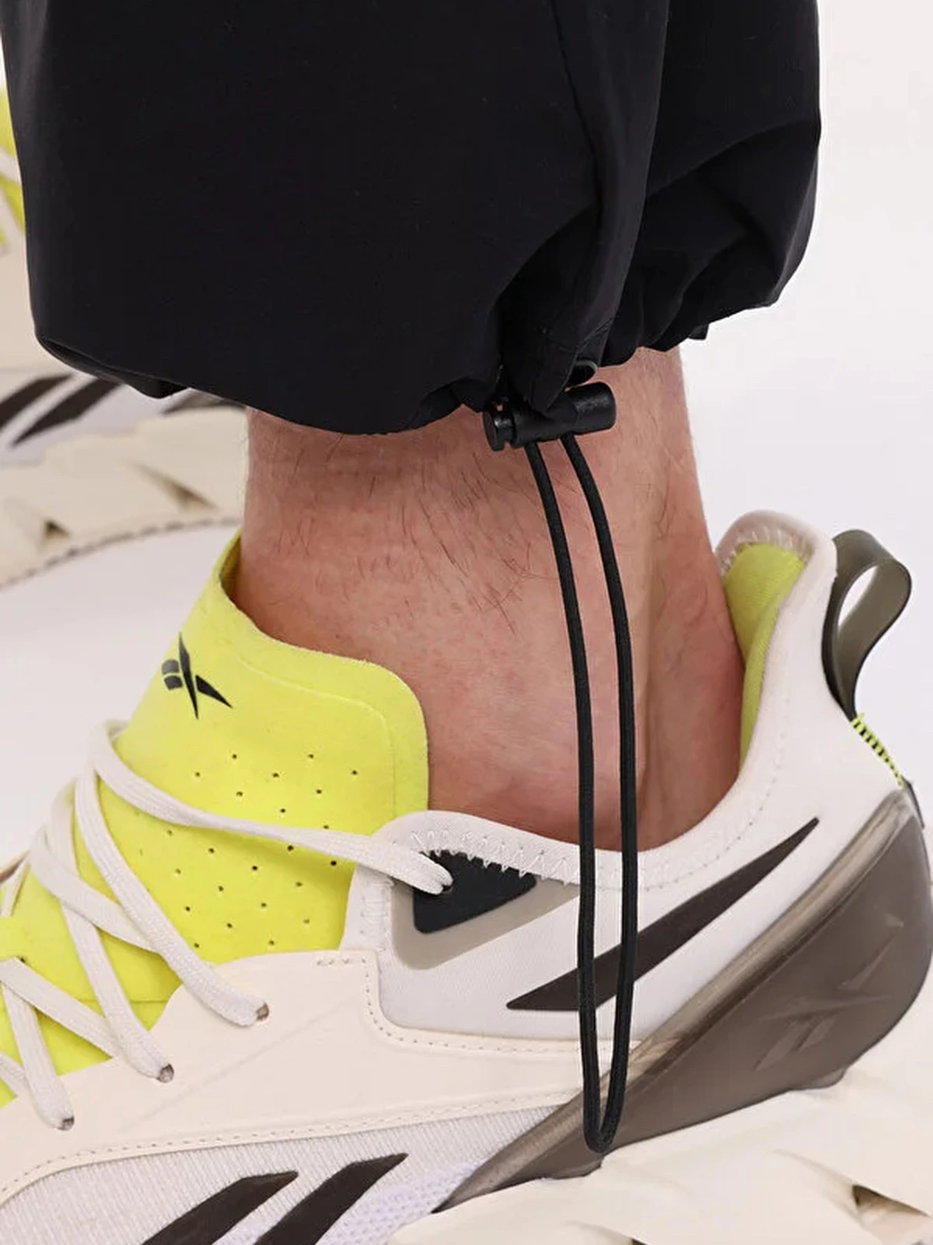 Брюки Reebok HUBERT JOGGER модель 102050500 Брюки Reebok HUBERT JOGGER модель 102050500 Фото