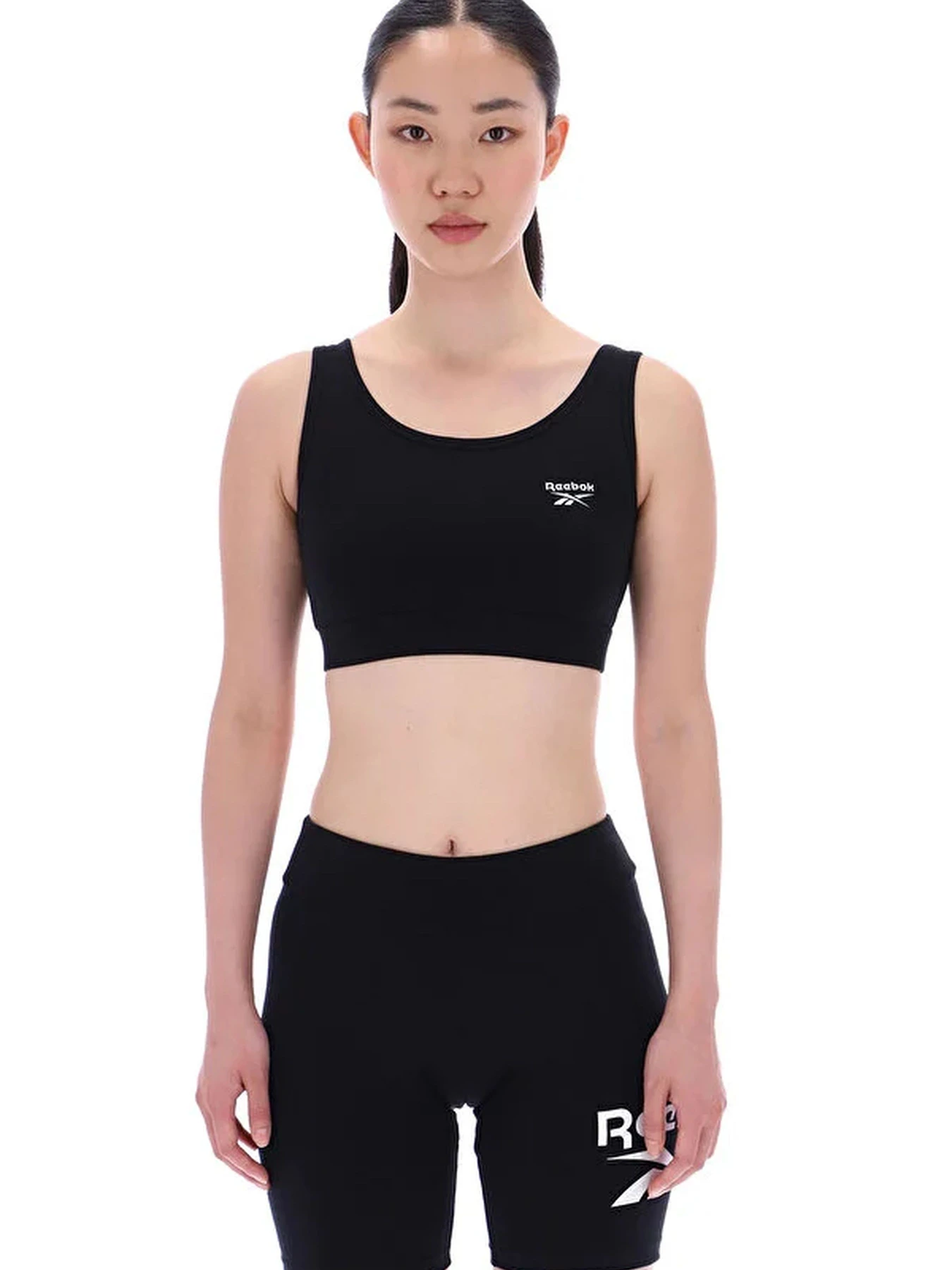 Футболки и поло Reebok LUNA SCOOP NECK SMALL LOG модель 102255721 Футболки и поло Reebok LUNA SCOOP NECK SMALL LOG модель 102255721 Фото