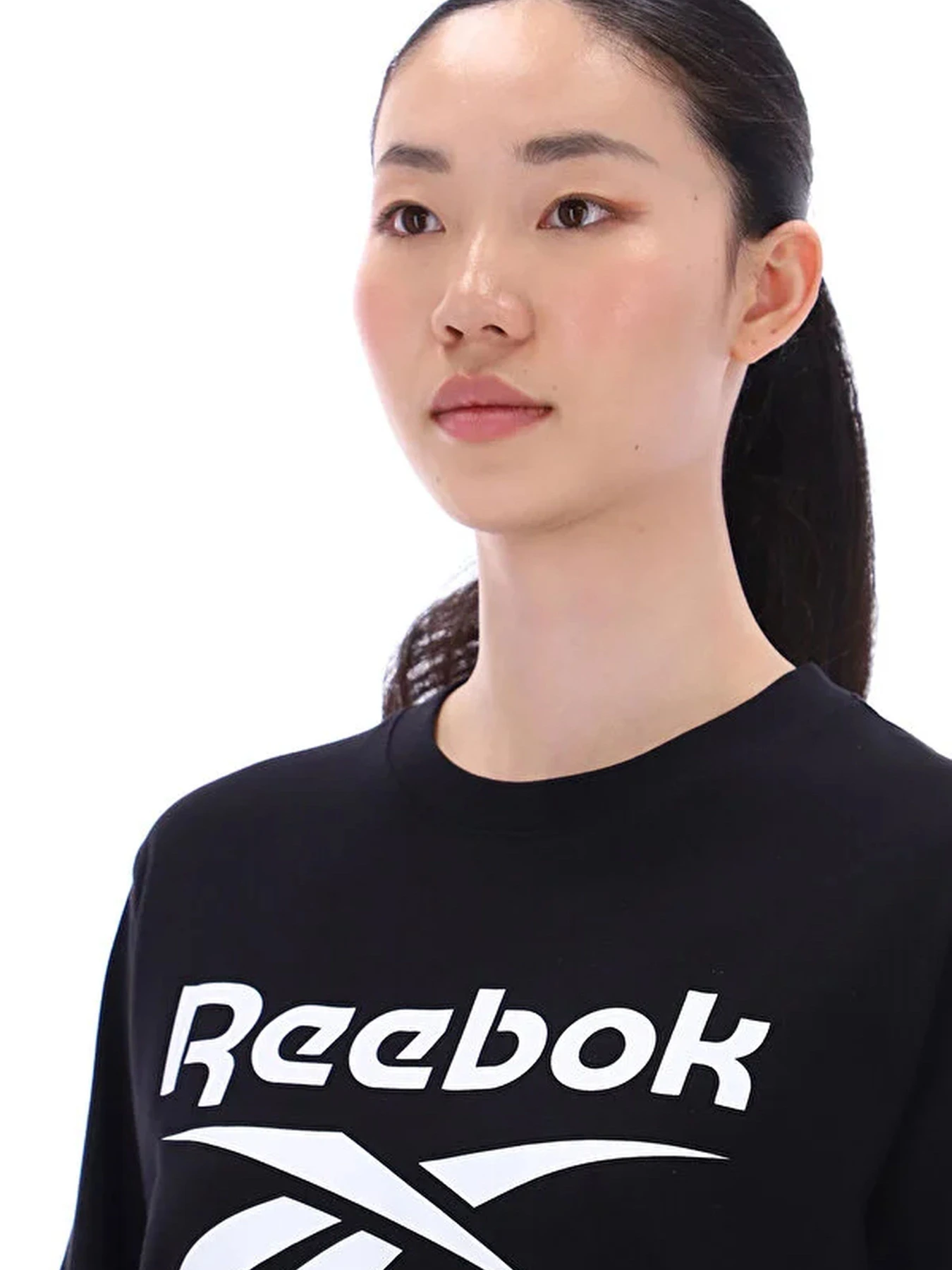 Футболки и поло Reebok NOMA BOUCLE TEE модель 102255771 Футболки и поло Reebok NOMA BOUCLE TEE модель 102255771 Фото