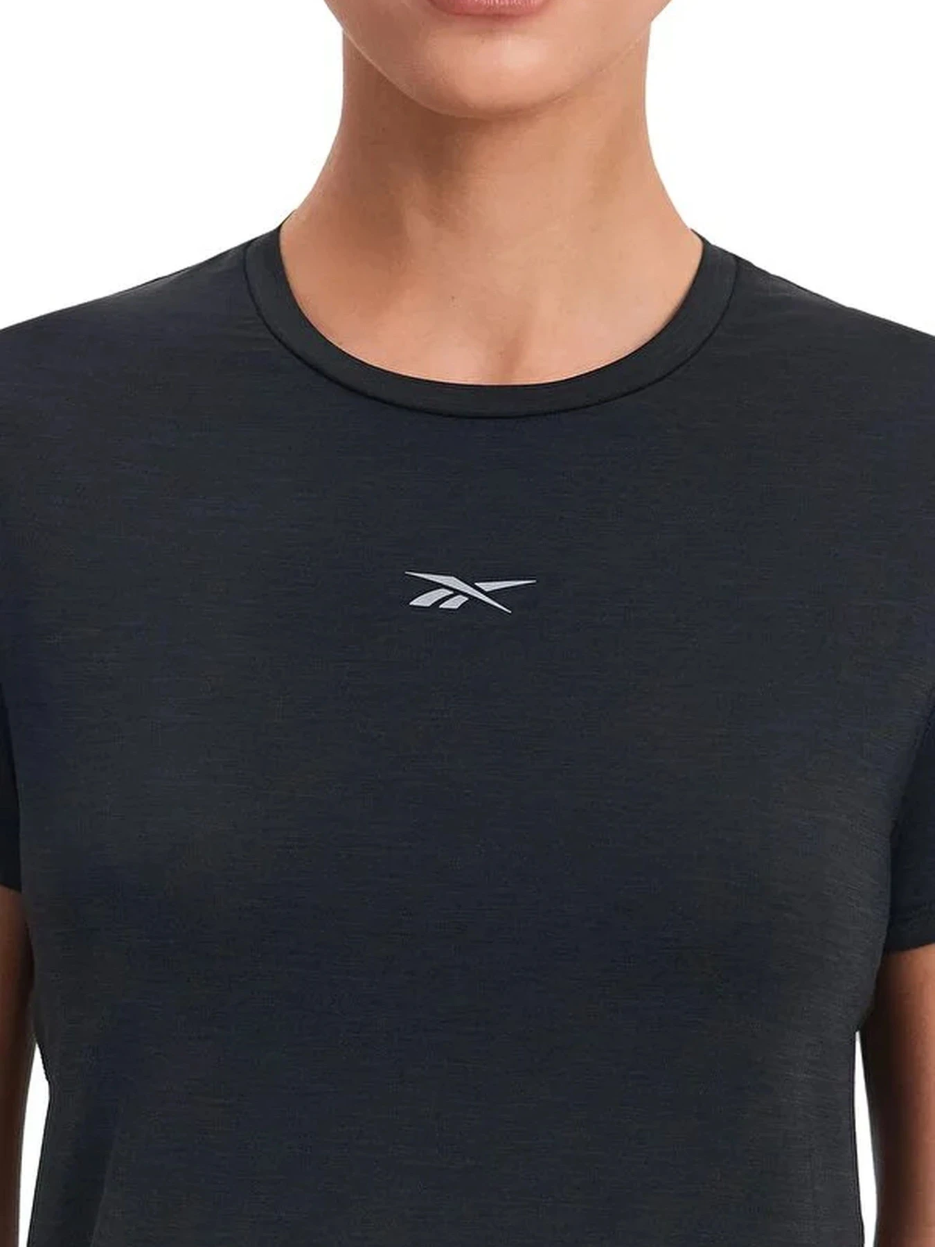 Футболки и поло Reebok RBK CHILL ATHLETIC TEE модель 102256004 Футболки и поло Reebok RBK CHILL ATHLETIC TEE модель 102256004 Фото