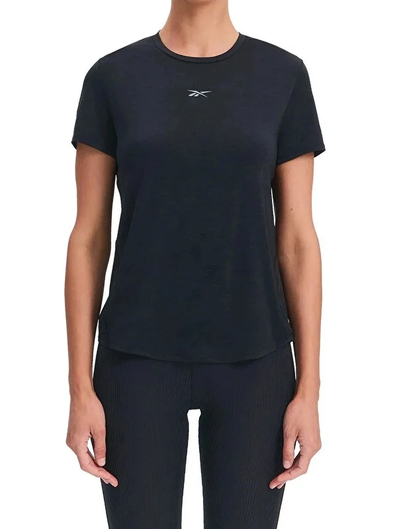 Футболки и поло Reebok RBK CHILL ATHLETIC TEE модель 102256004 Футболки и поло Reebok RBK CHILL ATHLETIC TEE модель 102256004 Фото