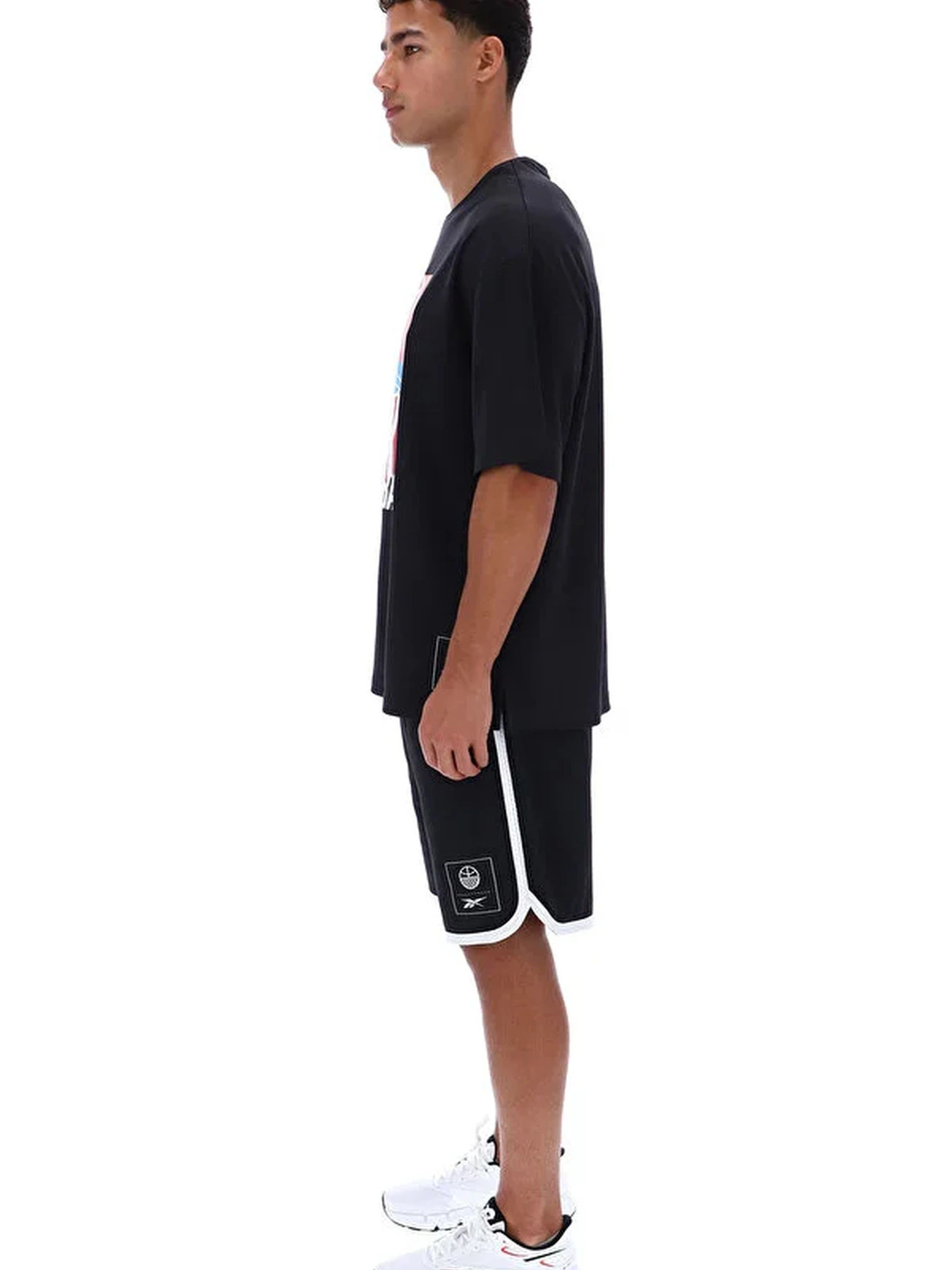 Футболки и поло Reebok BB GRAPHIC TEE модель 102247773 Футболки и поло Reebok BB GRAPHIC TEE модель 102247773 Фото