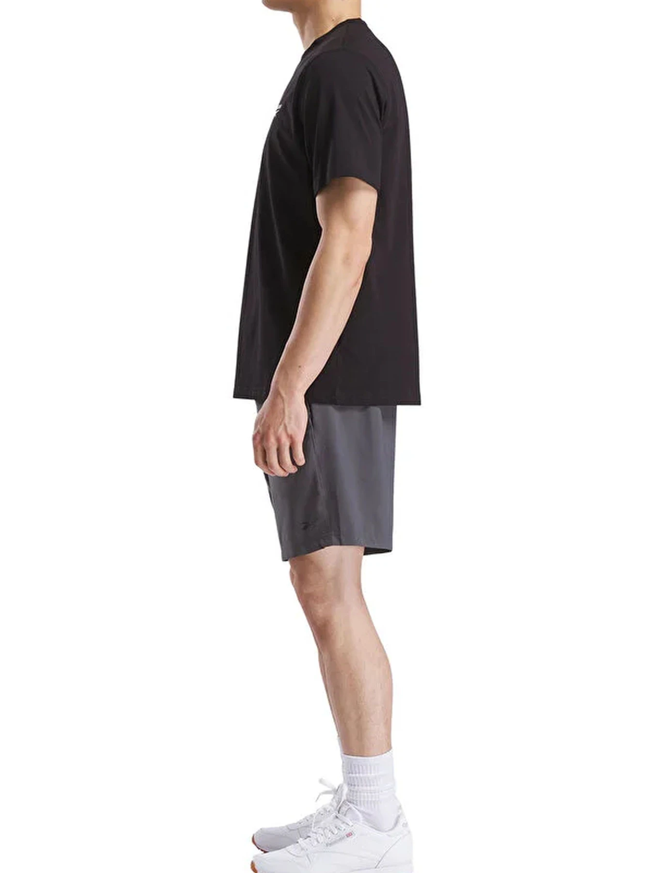 Футболки и поло Reebok CODY SL CREW NECK SS TEE модель 102247817 Футболки и поло Reebok CODY SL CREW NECK SS TEE модель 102247817 Фото