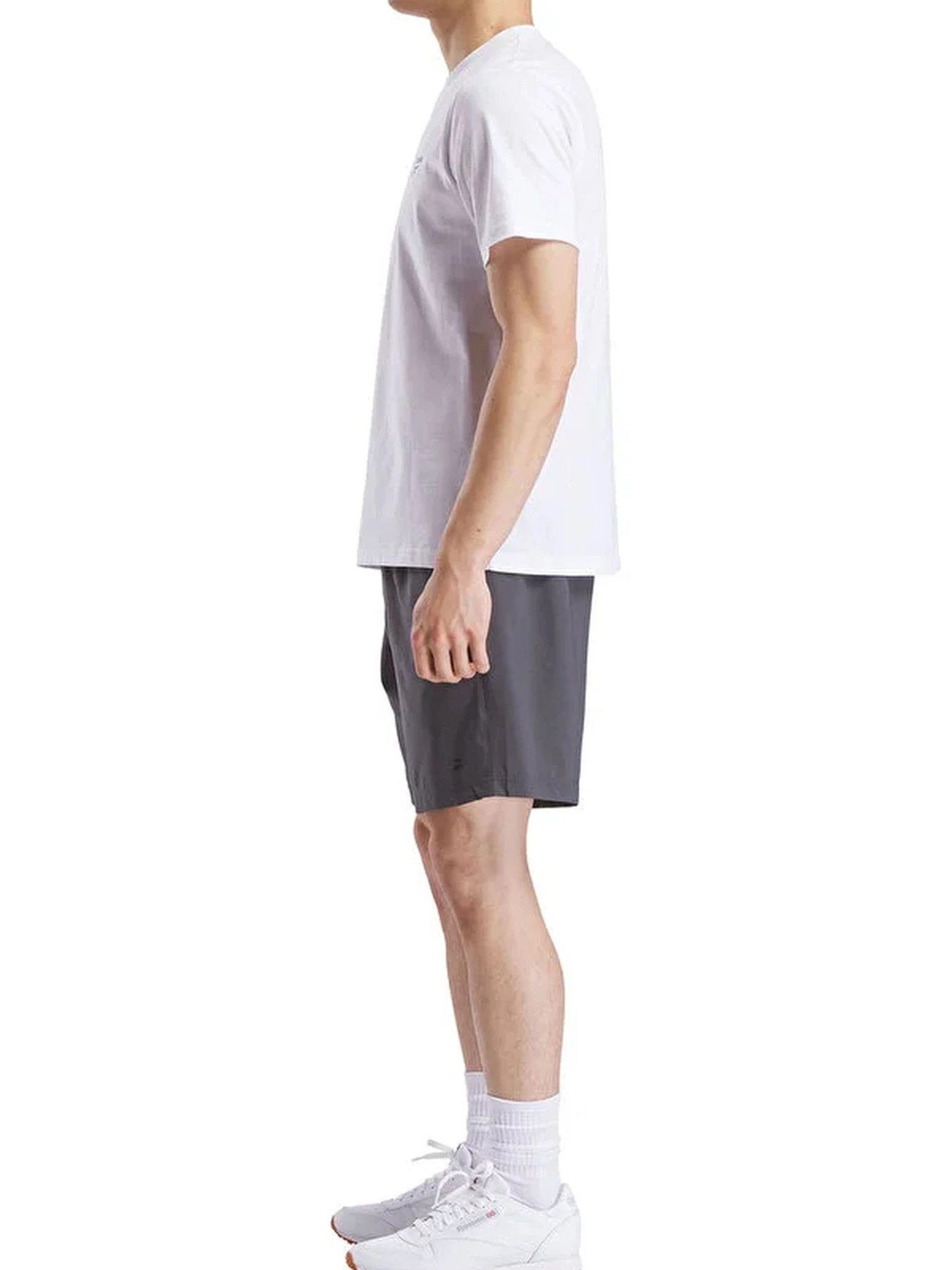 Футболки и поло Reebok CODY SL CREW NECK SS TEE модель 102247821 Футболки и поло Reebok CODY SL CREW NECK SS TEE модель 102247821 Фото