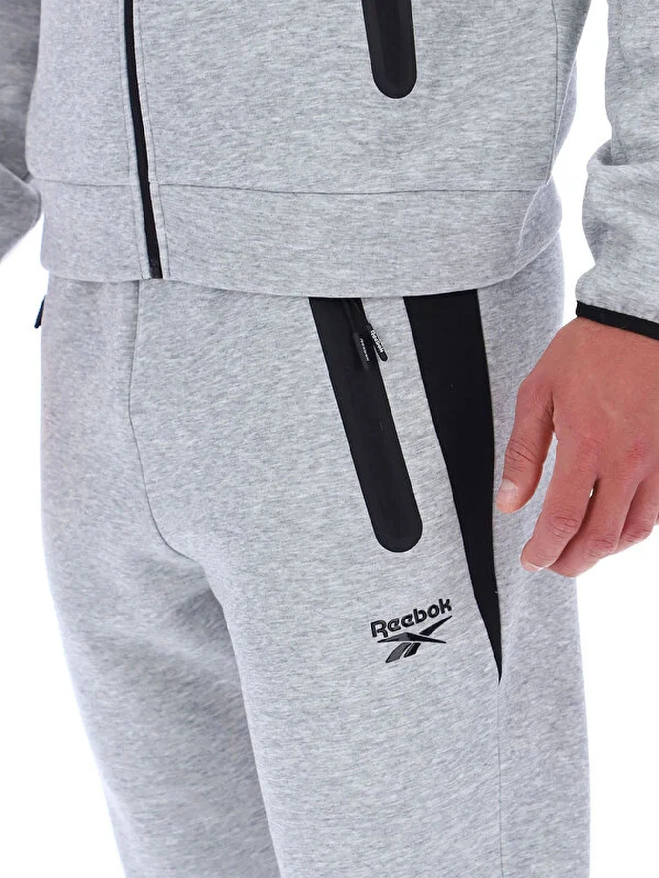 Брюки Reebok PANEL JOGGER модель 102247971 Брюки Reebok PANEL JOGGER модель 102247971 Фото