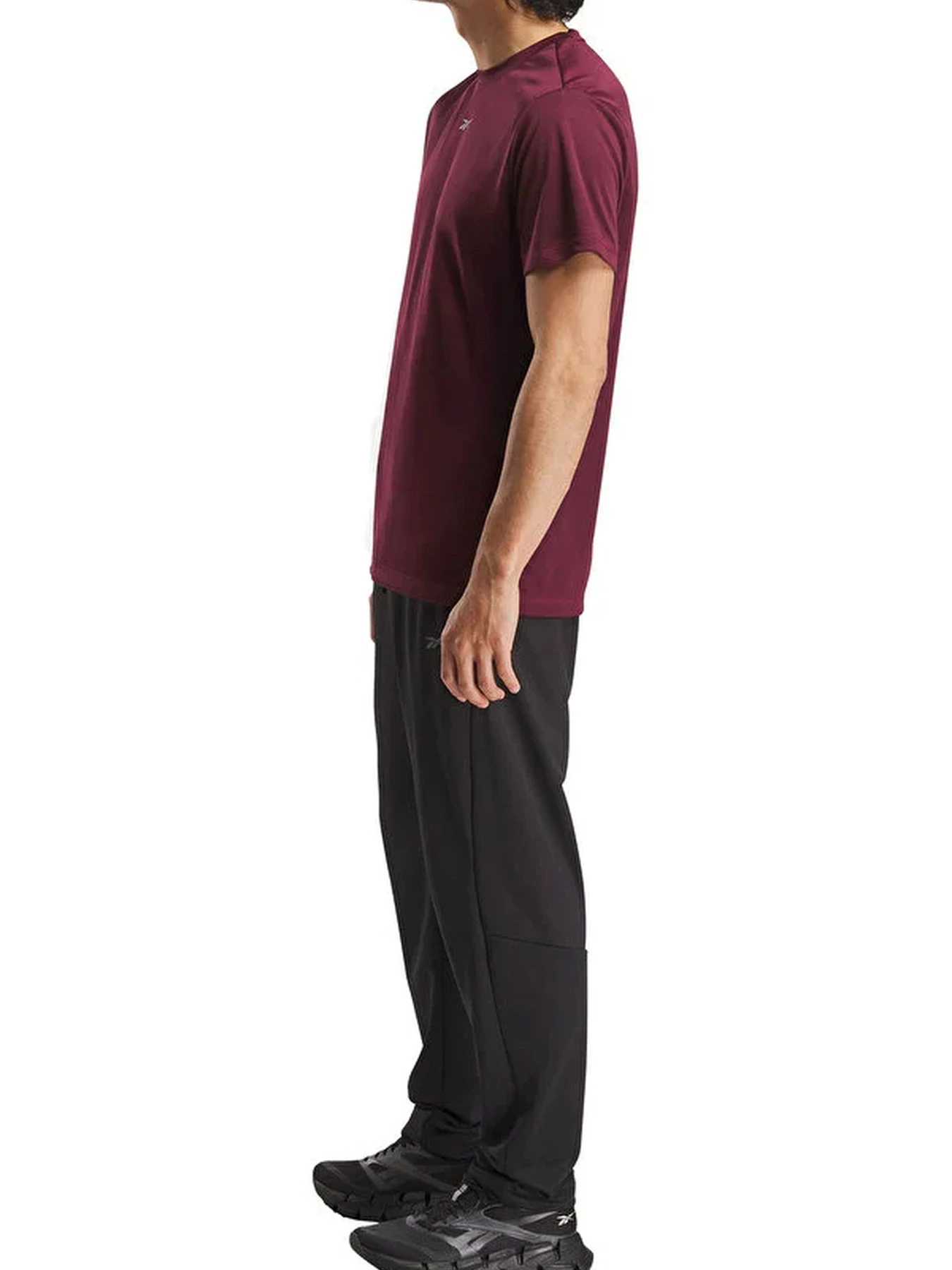 Футболки и поло Reebok ID TRAIN SS TECH TEE модель 102248061 Футболки и поло Reebok ID TRAIN SS TECH TEE модель 102248061 Фото