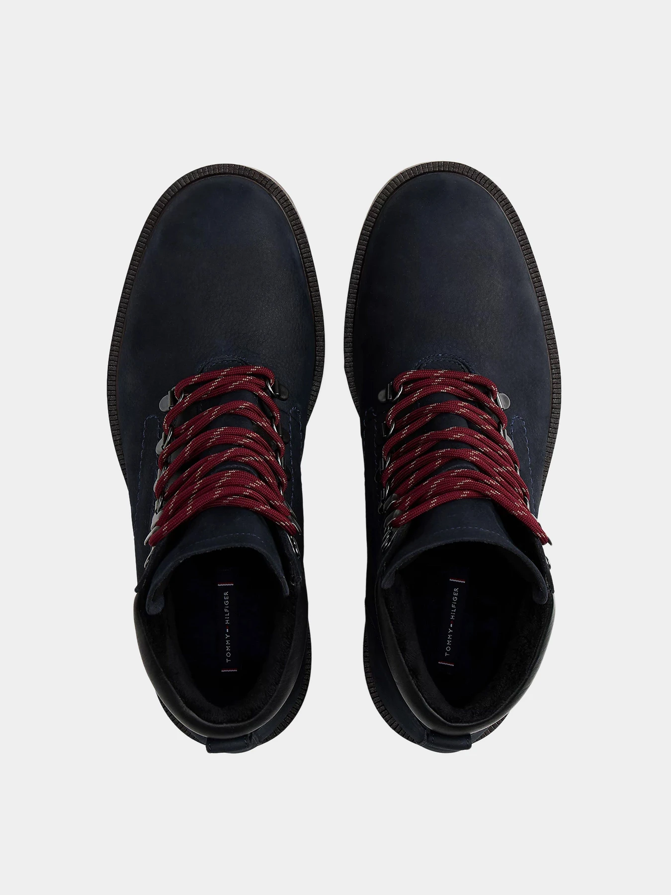 Ботинки и сапоги Tommy Hilfiger модель FM0FM05699-DW5 Ботинки и сапоги Tommy Hilfiger модель FM0FM05699-DW5 Фото