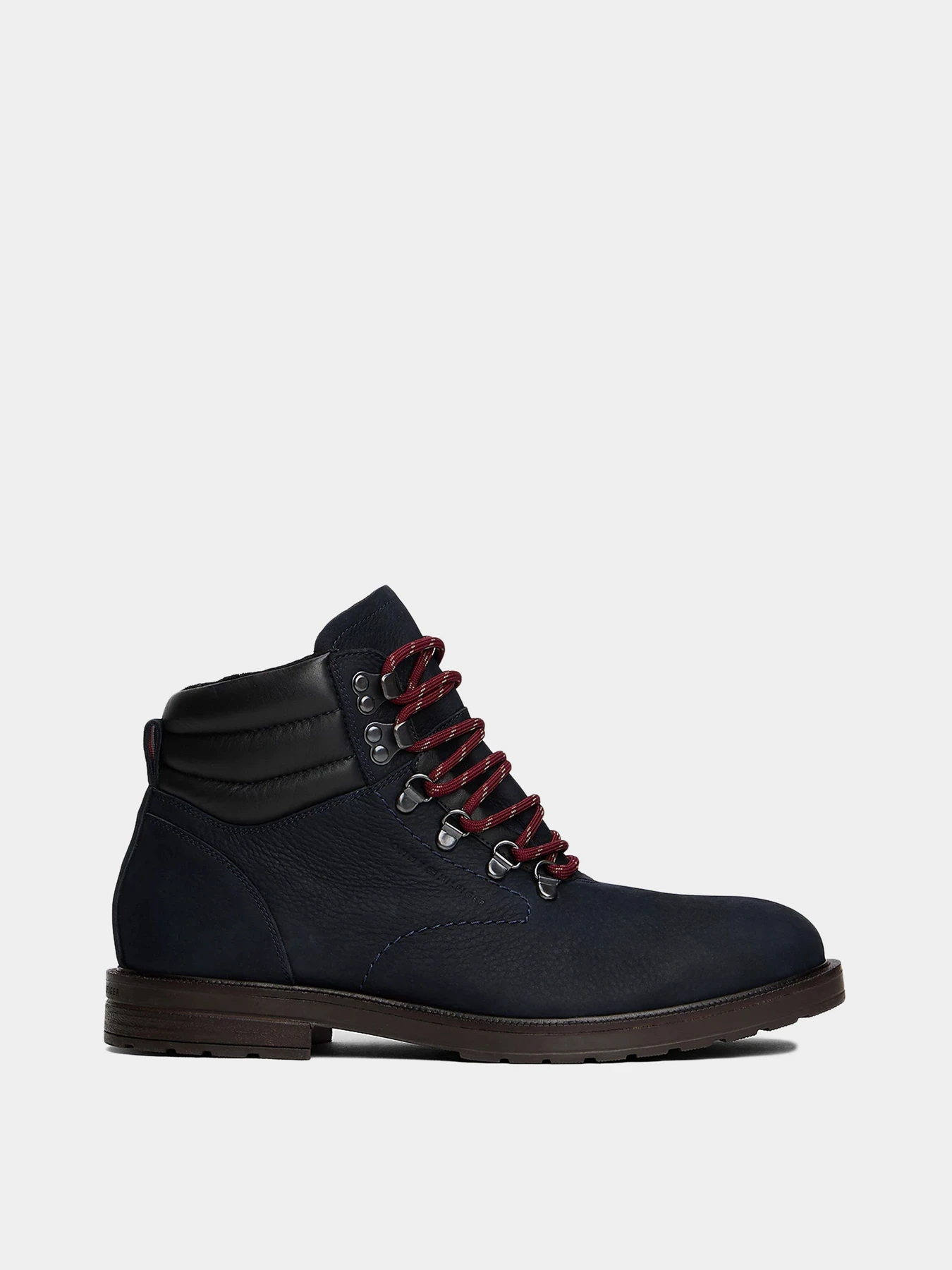 Ботинки и сапоги Tommy Hilfiger модель FM0FM05699-DW5 Ботинки и сапоги Tommy Hilfiger модель FM0FM05699-DW5 Фото