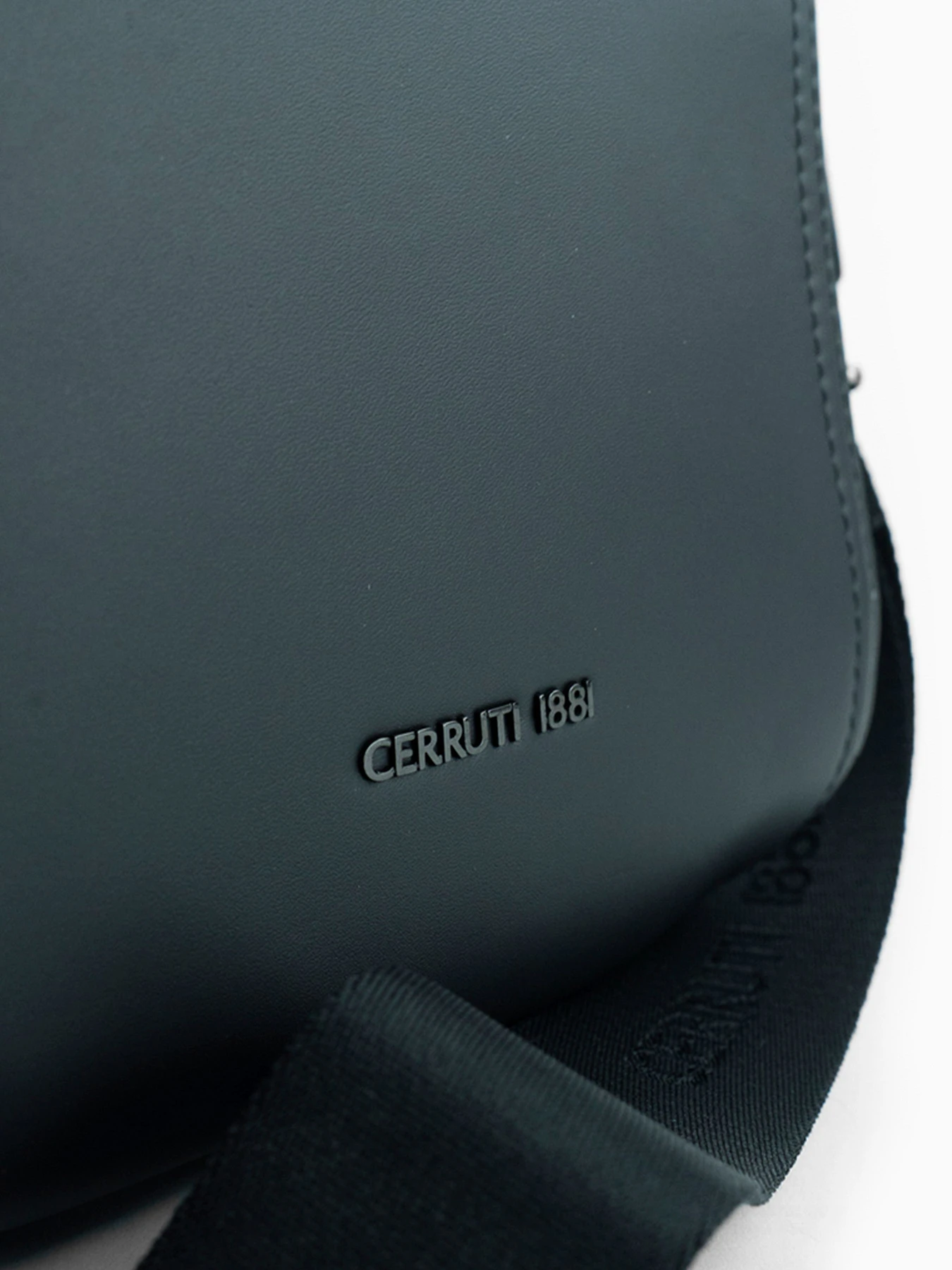 Сумки Cerruti 1881 модель CEBO07208M Фото