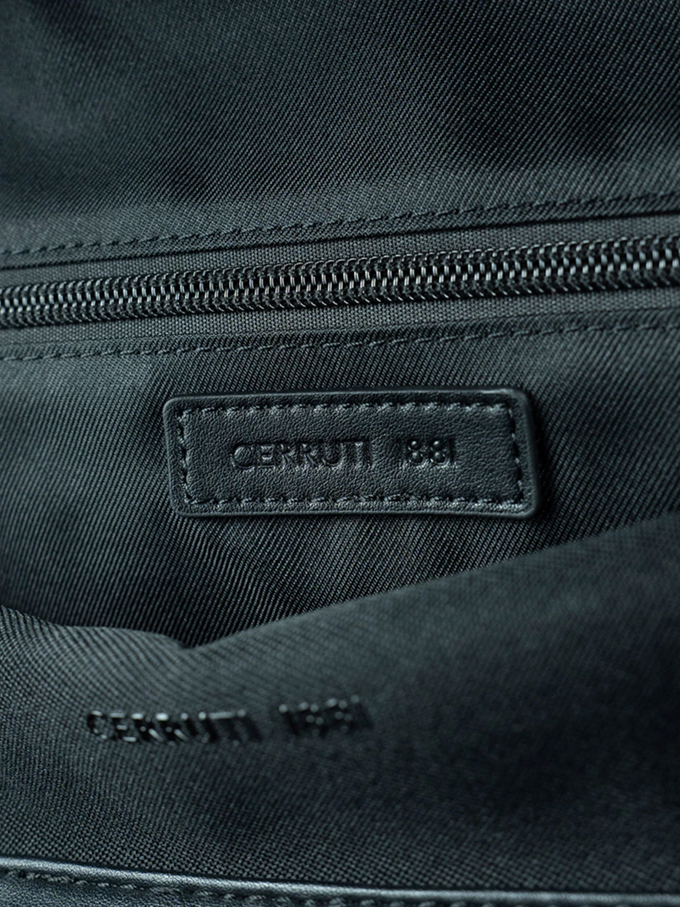 Сумки Cerruti 1881 модель CEBR07141M Фото