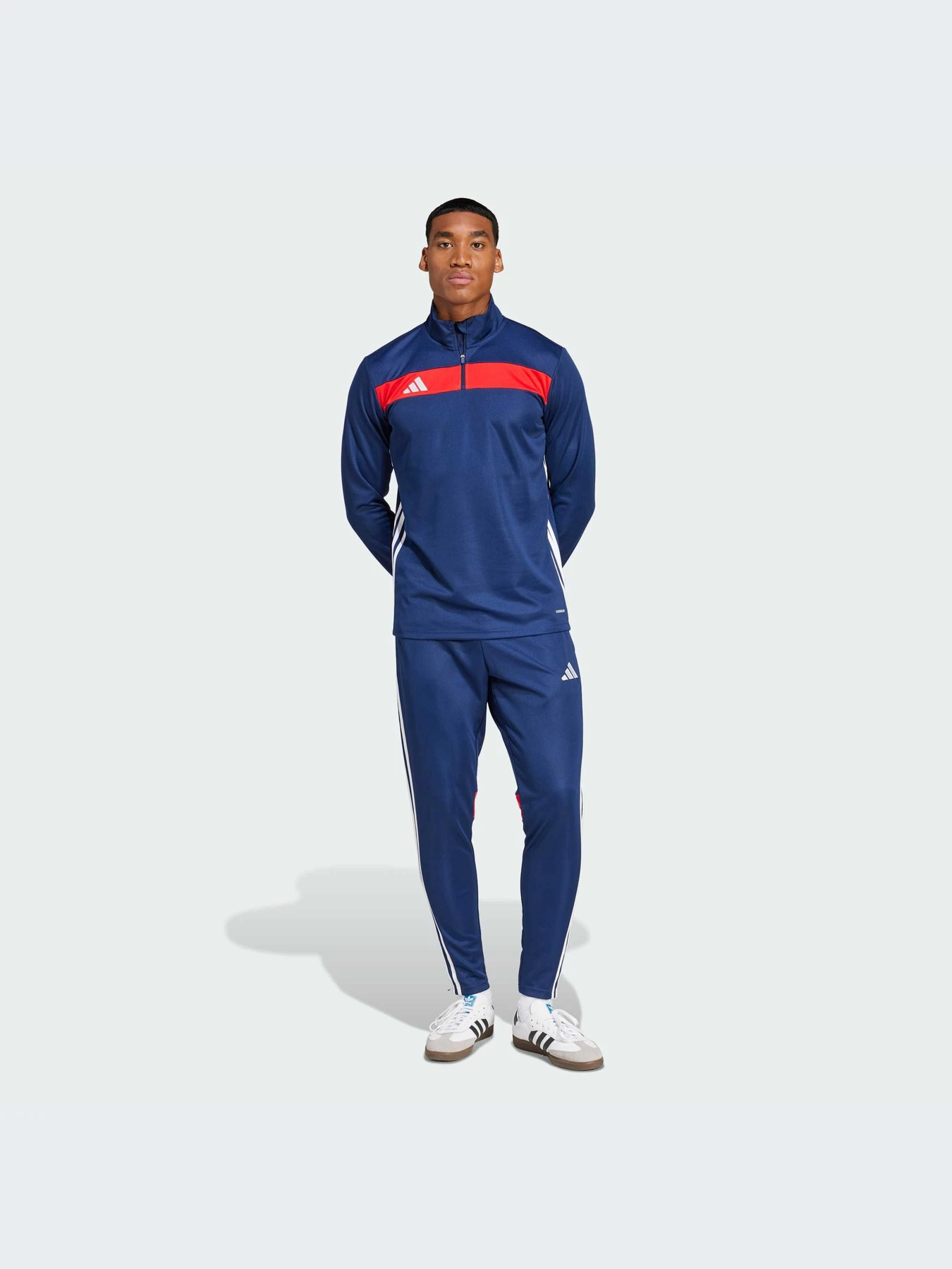 Худи и свитшоты Adidas Tiro модель JD0434-KZ Худи и свитшоты Adidas Tiro модель JD0434-KZ Фото