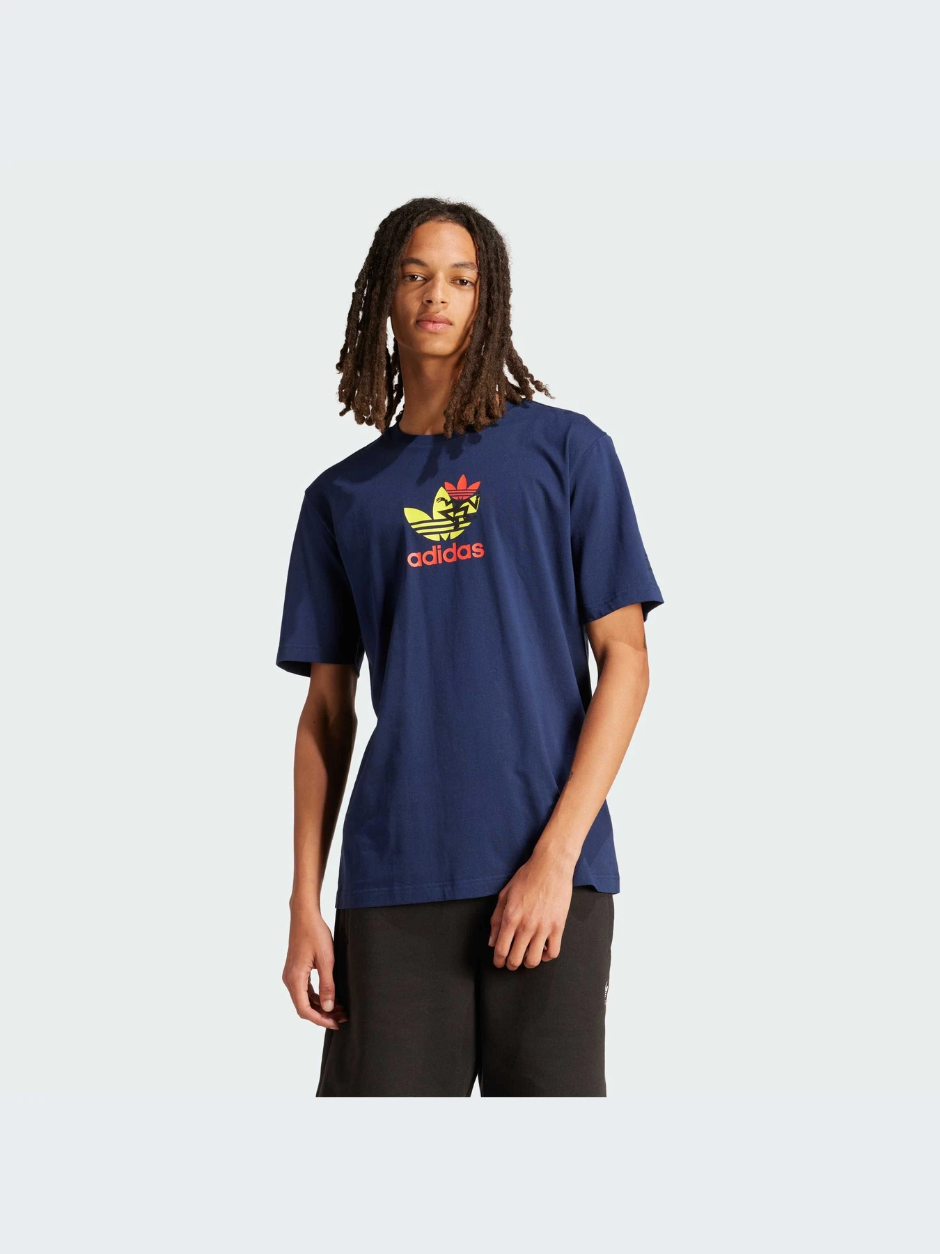 Футболки и поло Adidas Graphics модель IS0233-KZ Футболки и поло Adidas Graphics модель IS0233-KZ Фото