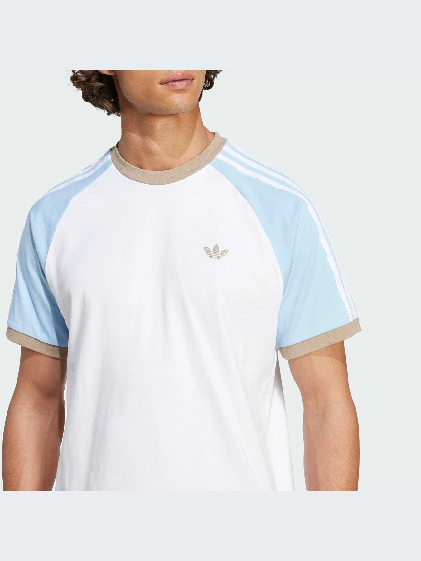 Футболки и поло Adidas модель KC4960-KZ Футболки и поло Adidas модель KC4960-KZ Фото
