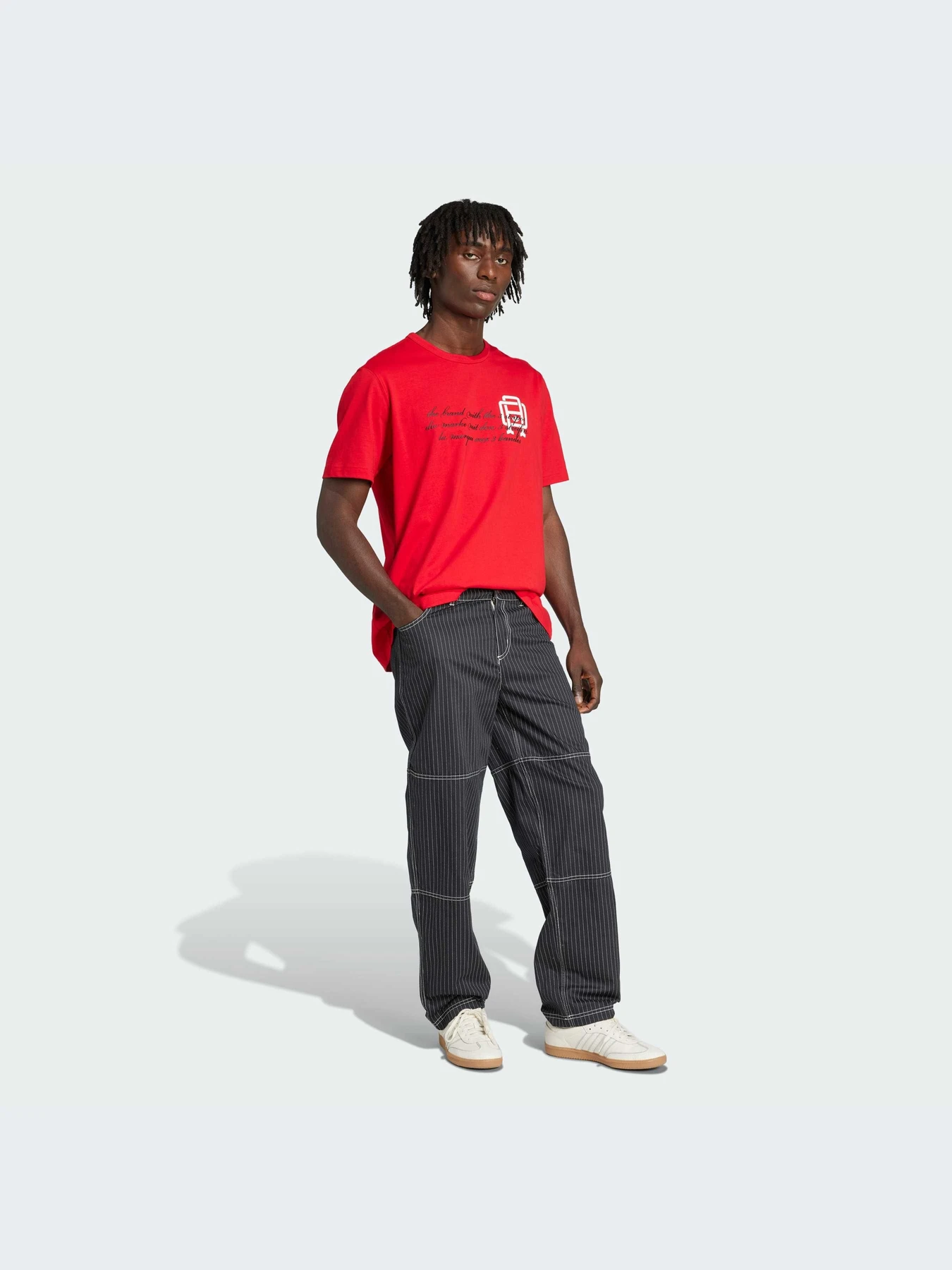 Футболки и поло Adidas Graphics модель JD5781-KZ Футболки и поло Adidas Graphics модель JD5781-KZ Фото