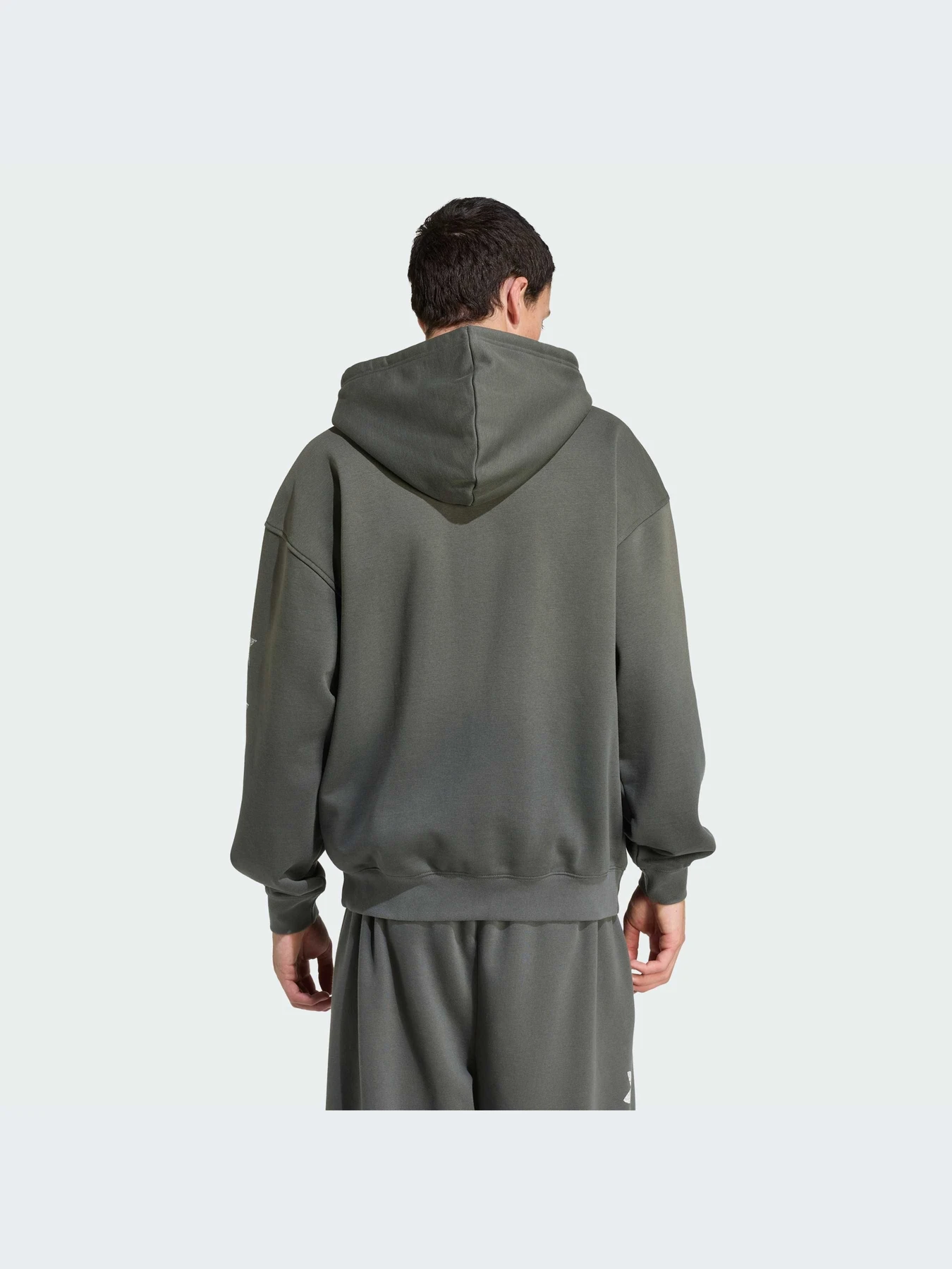 Худи и свитшоты Adidas модель KF1880-KZ Худи и свитшоты Adidas модель KF1880-KZ Фото
