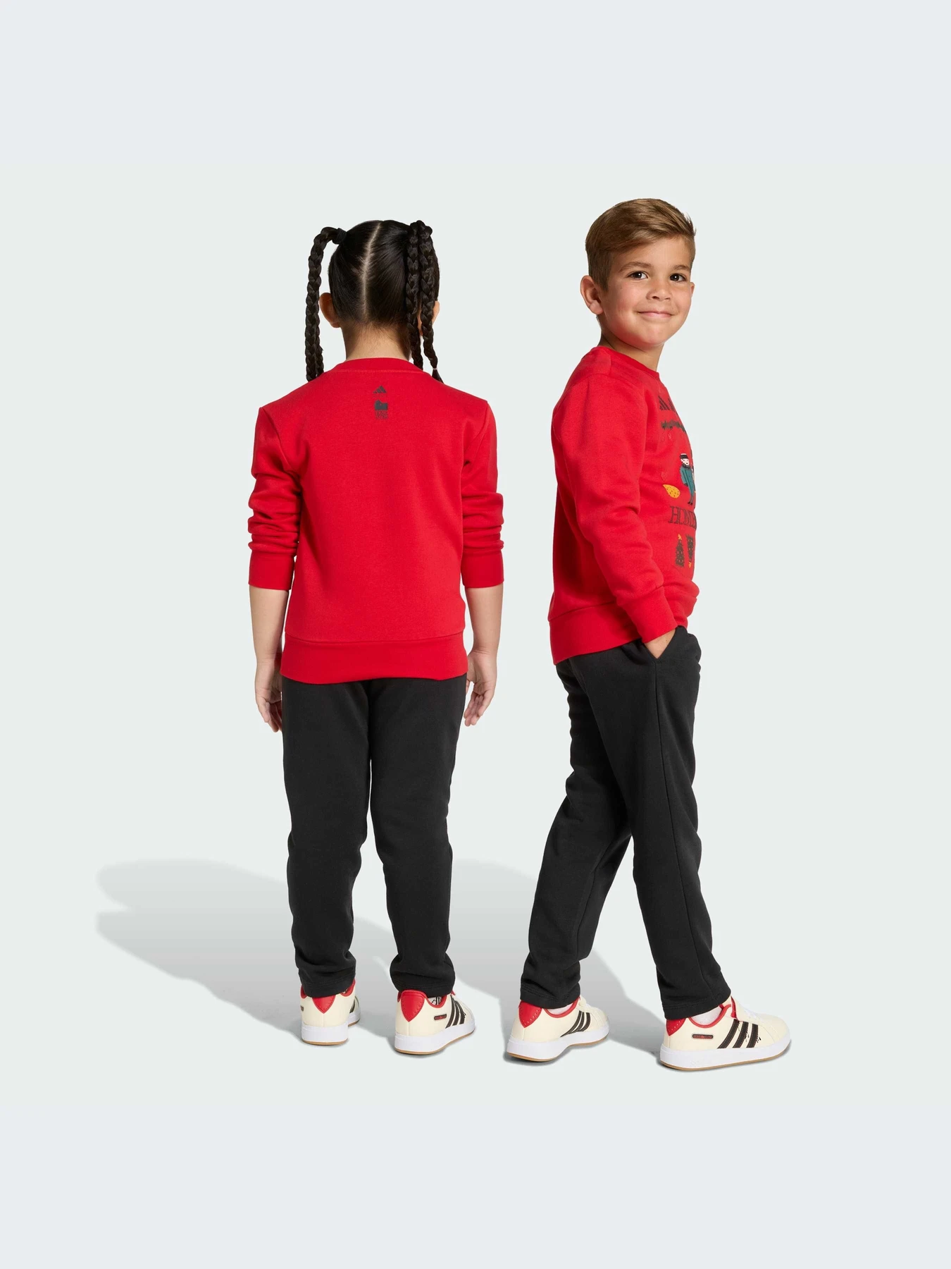 Костюмы Adidas модель JW2460-KZ Костюмы Adidas модель JW2460-KZ Фото