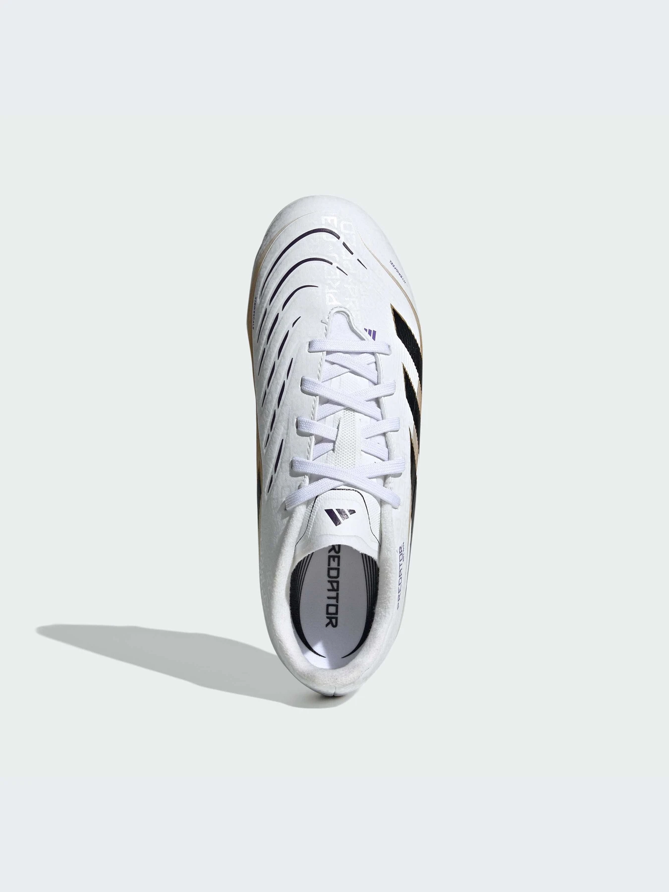 Кроссовки Adidas Predator модель JI1124-KZ Кроссовки Adidas Predator модель JI1124-KZ Фото