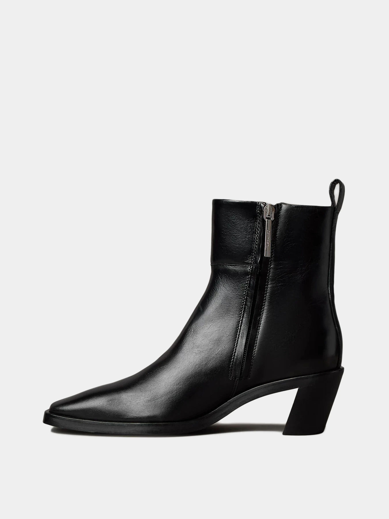 Ботинки и сапоги Calvin Klein модель YW0YW01919-BEH Ботинки и сапоги Calvin Klein модель YW0YW01919-BEH Фото