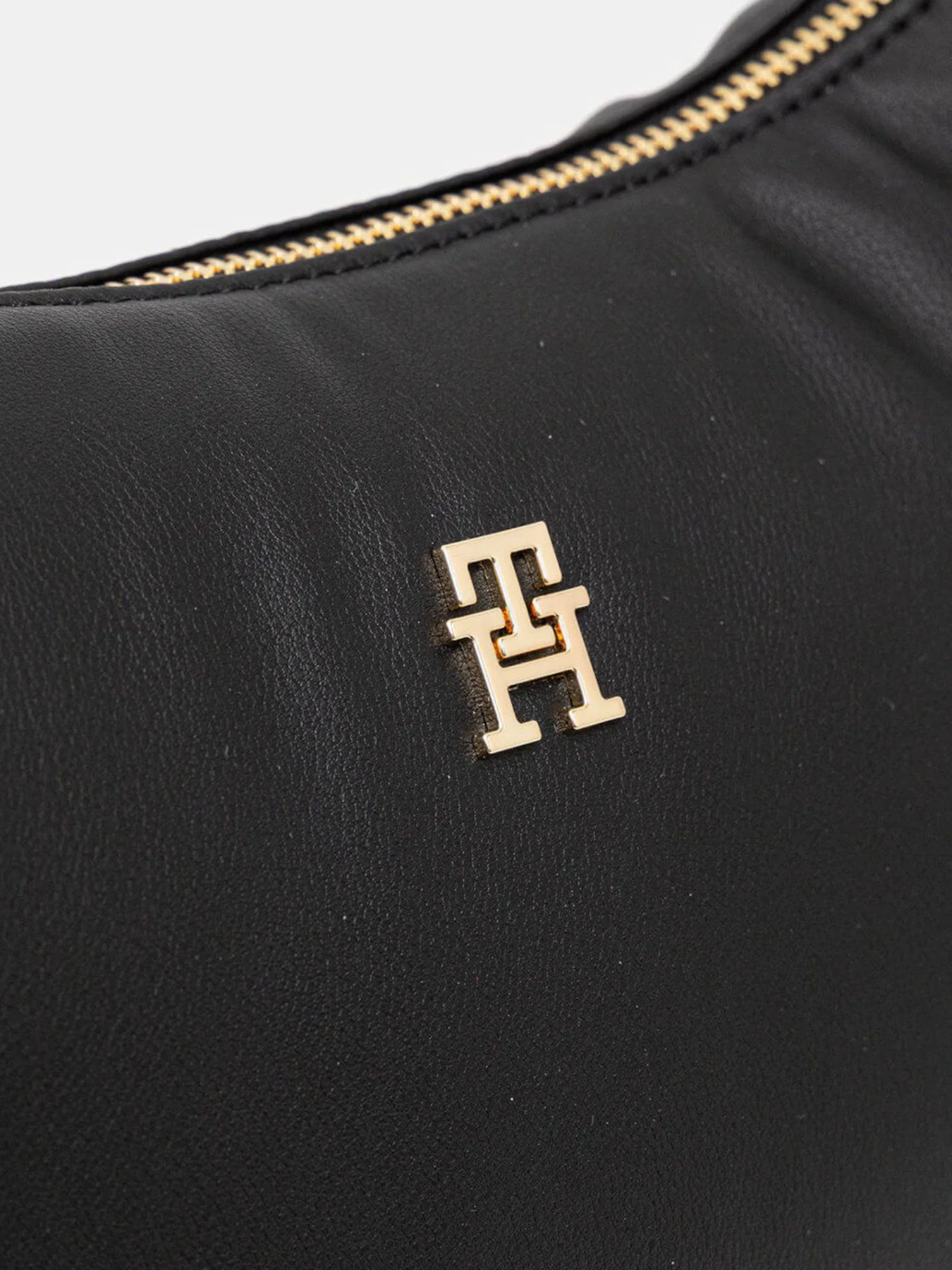 Сумки Tommy Hilfiger модель AW0AW17701-BDS Сумки Tommy Hilfiger модель AW0AW17701-BDS Фото