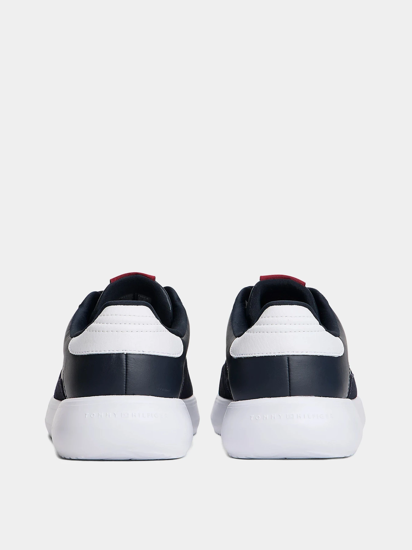 Кроссовки Tommy Hilfiger модель FM0FM05636-DW5 Кроссовки Tommy Hilfiger модель FM0FM05636-DW5 Фото