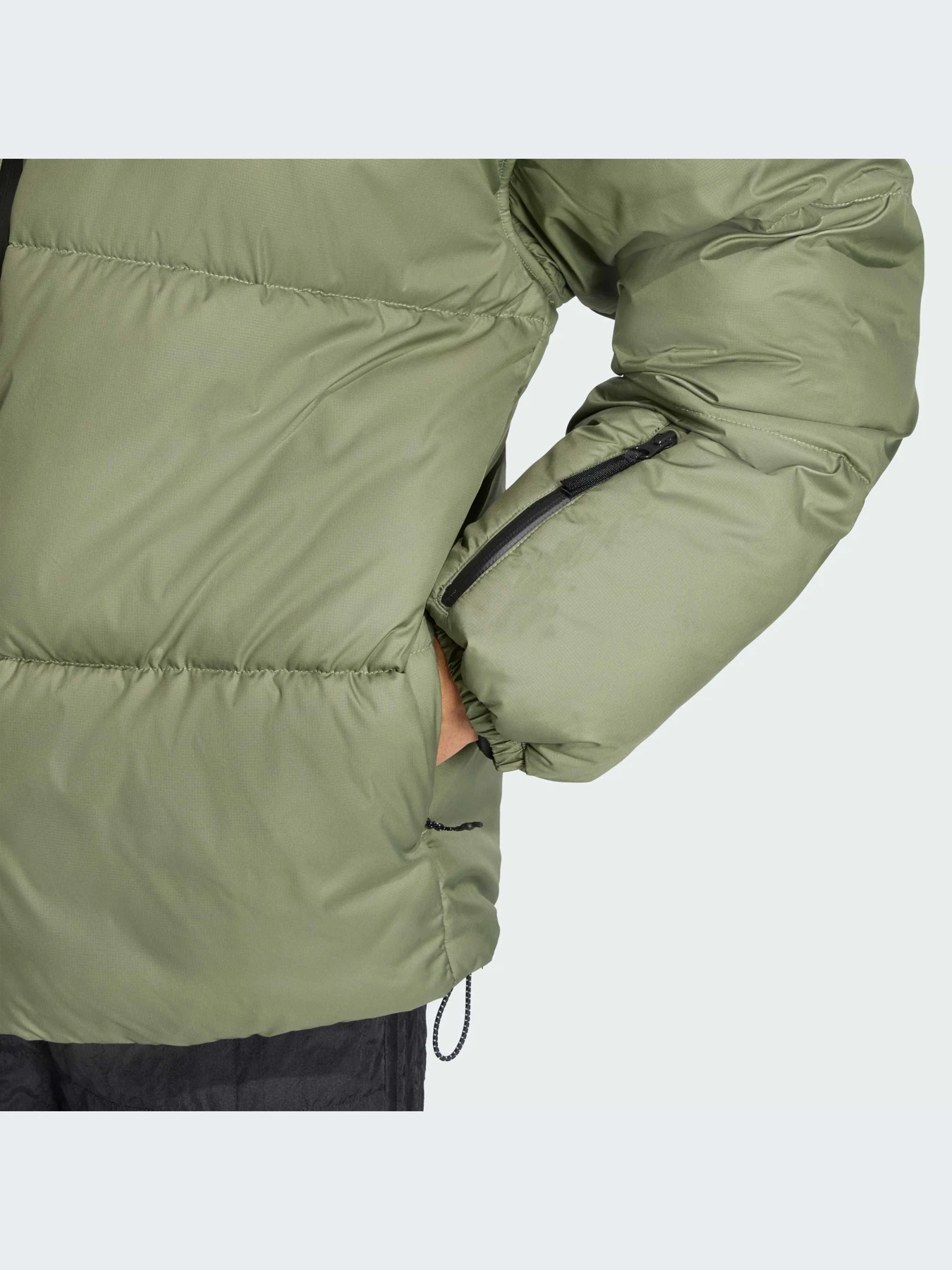 Куртки и дубленки Adidas модель JM8919-KZ Куртки и дубленки Adidas модель JM8919-KZ Фото