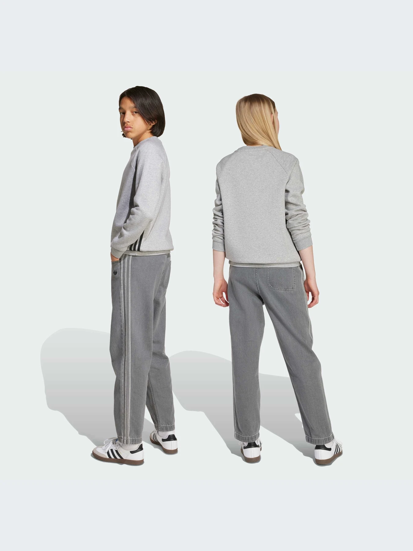 Брюки Adidas Adicolor модель JV7802-KZ Брюки Adidas Adicolor модель JV7802-KZ Фото