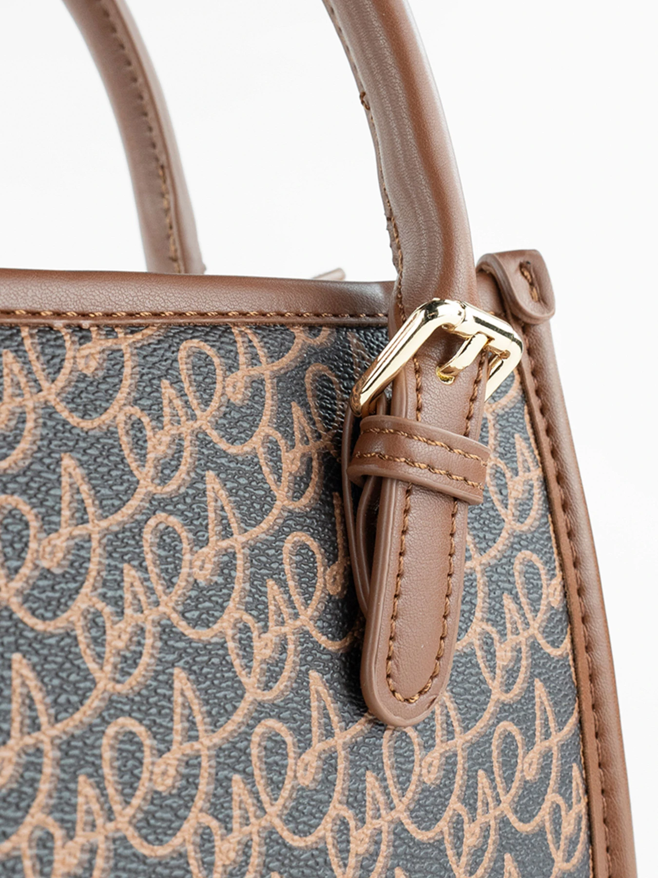 Сумки Christian Lacroix модель LPBA00057P Фото