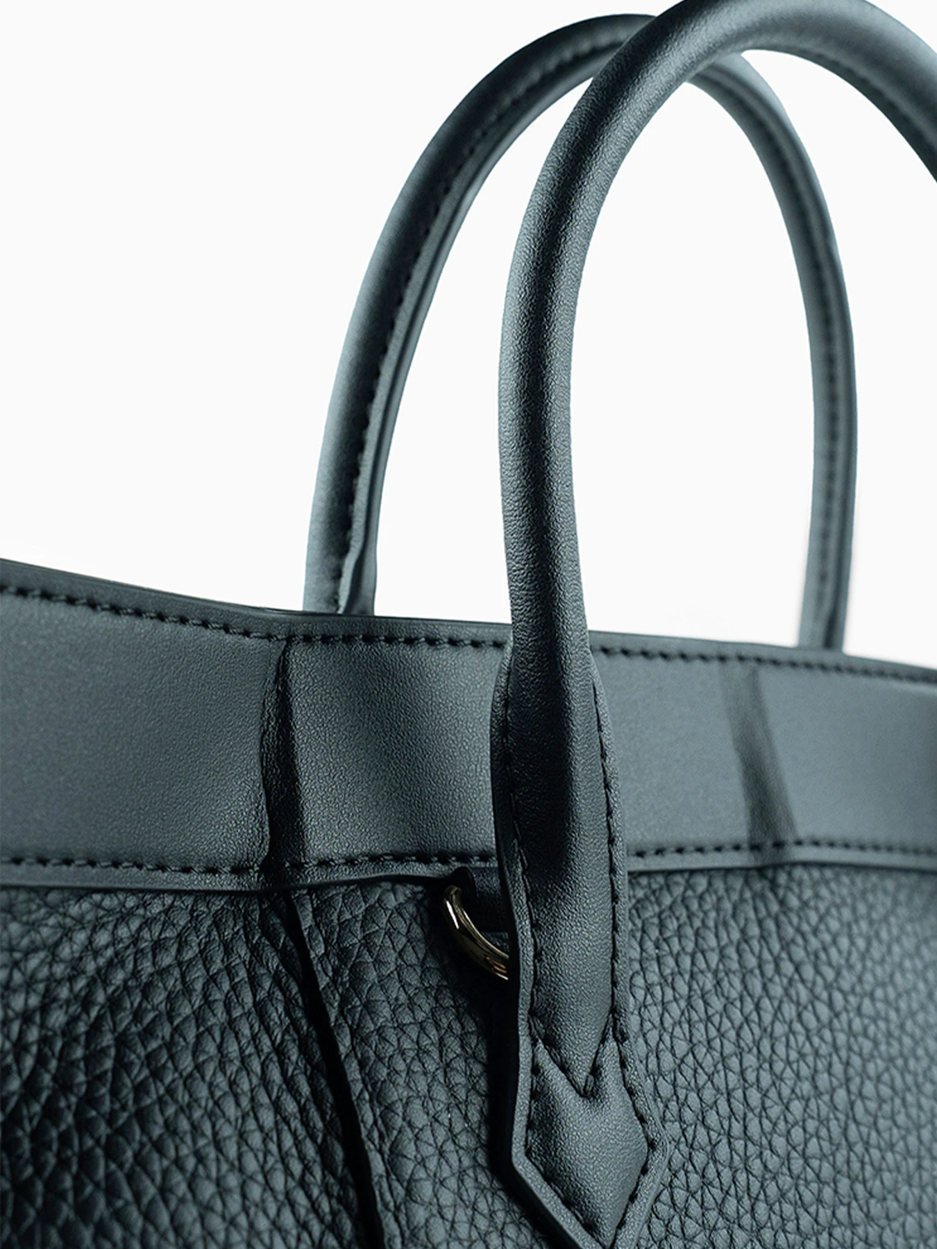 Сумки Christian Lacroix модель LPBA00101M_Ch Фото