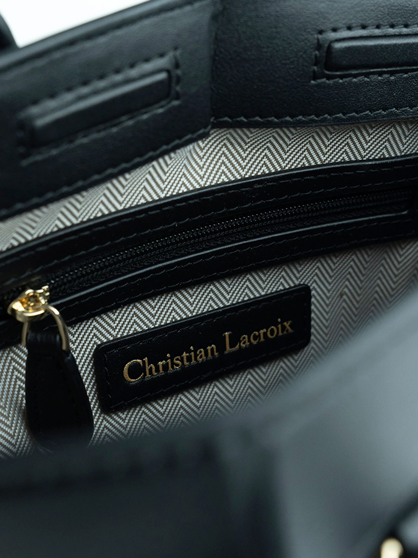 Сумки Christian Lacroix модель LPBA00101M_Ch Фото