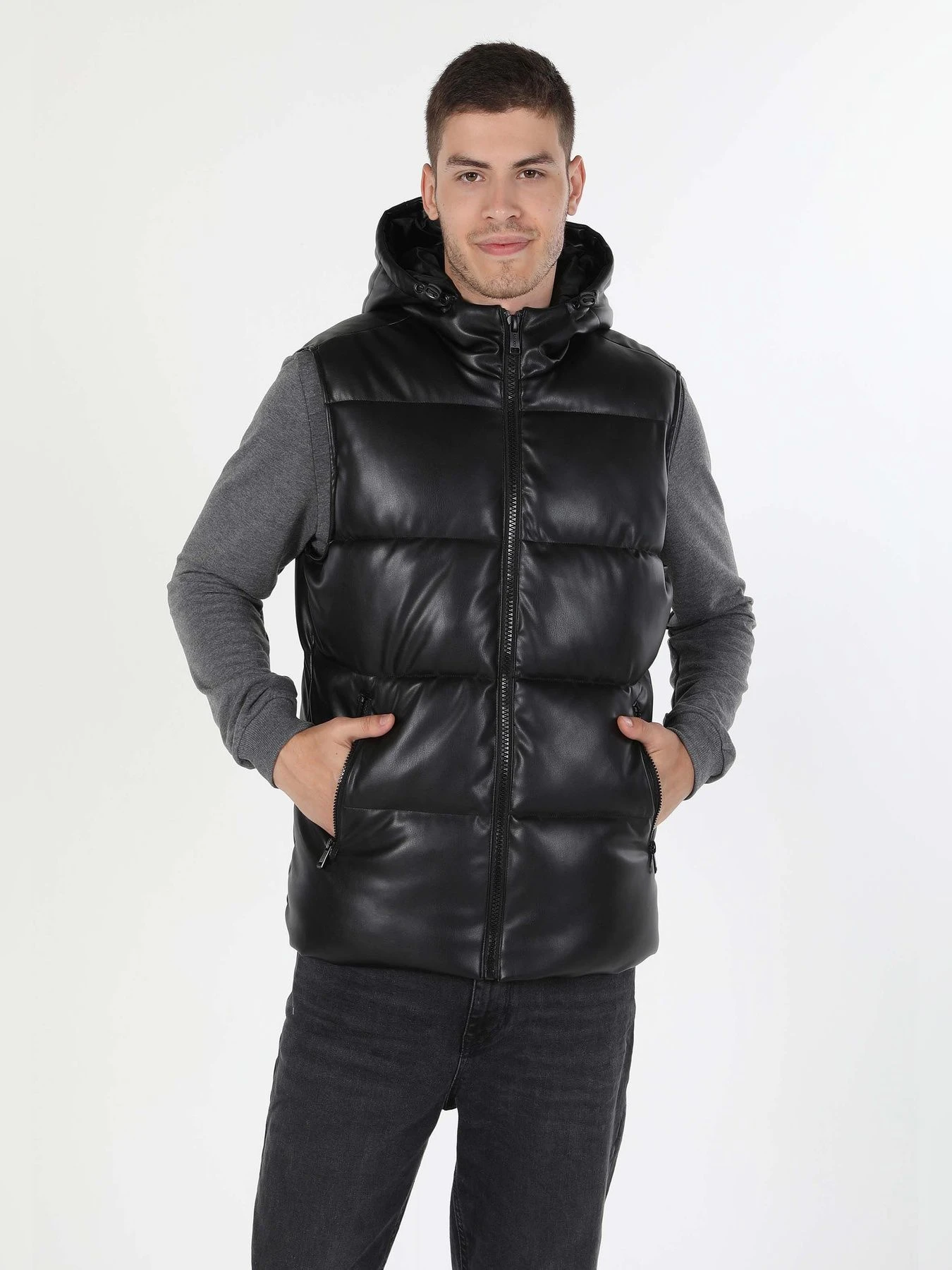 Куртки и дубленки Colin’s модель CL1060544_BLK Фото