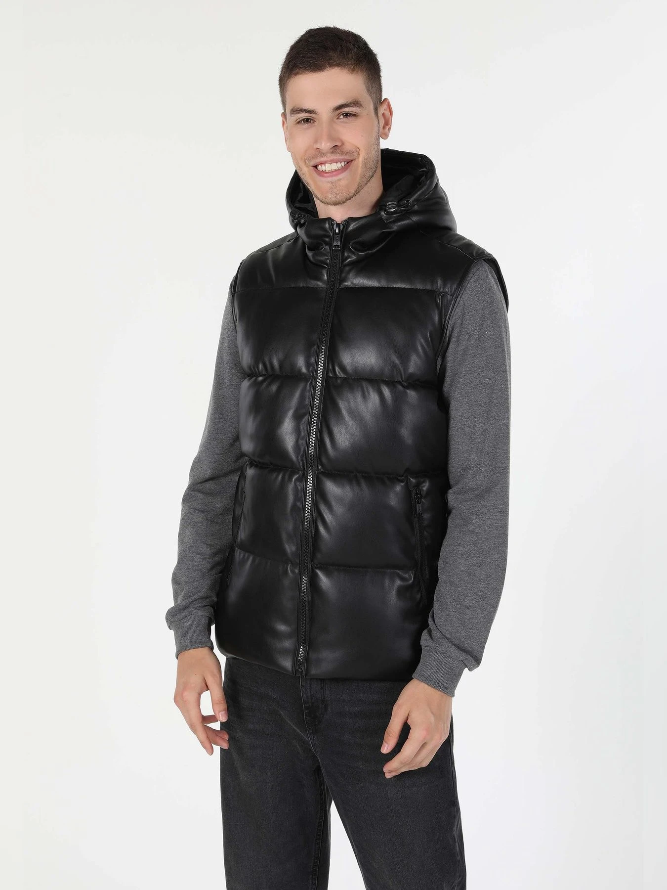 Куртки и дубленки Colin’s модель CL1060544_BLK Фото