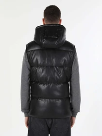 Куртки и дубленки Colin’s модель CL1060544_BLK Фото