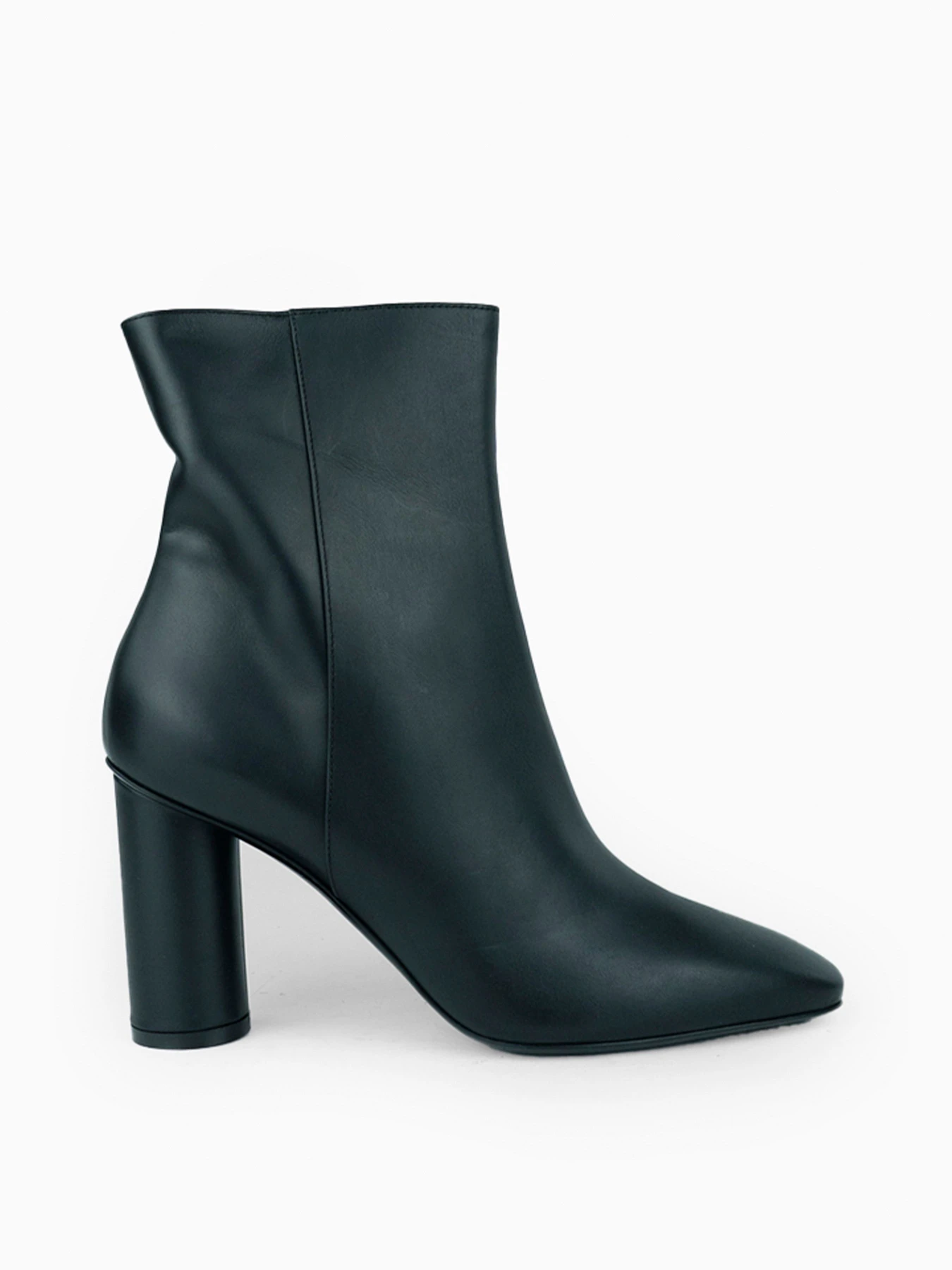 Ботинки и сапоги Pollini модель SA21138M1NTC0000 Ботинки и сапоги Pollini модель SA21138M1NTC0000 Фото