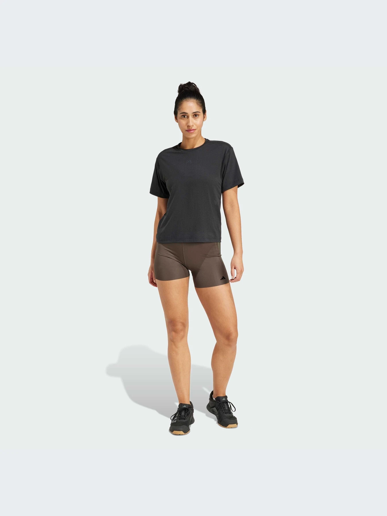 Футболки и поло Adidas модель IW1497-KZ Футболки и поло Adidas модель IW1497-KZ Фото