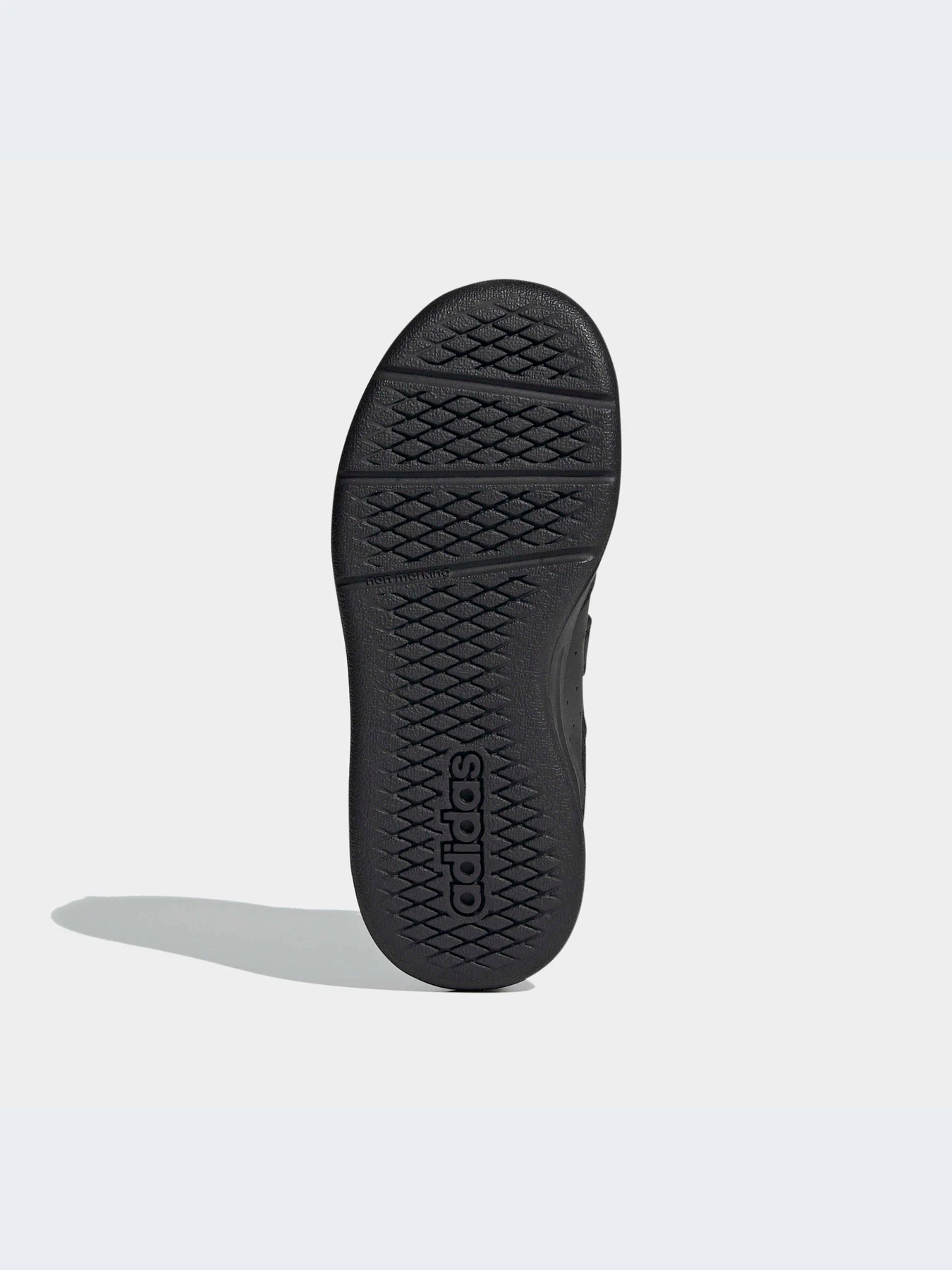Кроссовки Adidas модель S24048-KZ Кроссовки Adidas модель S24048-KZ Фото